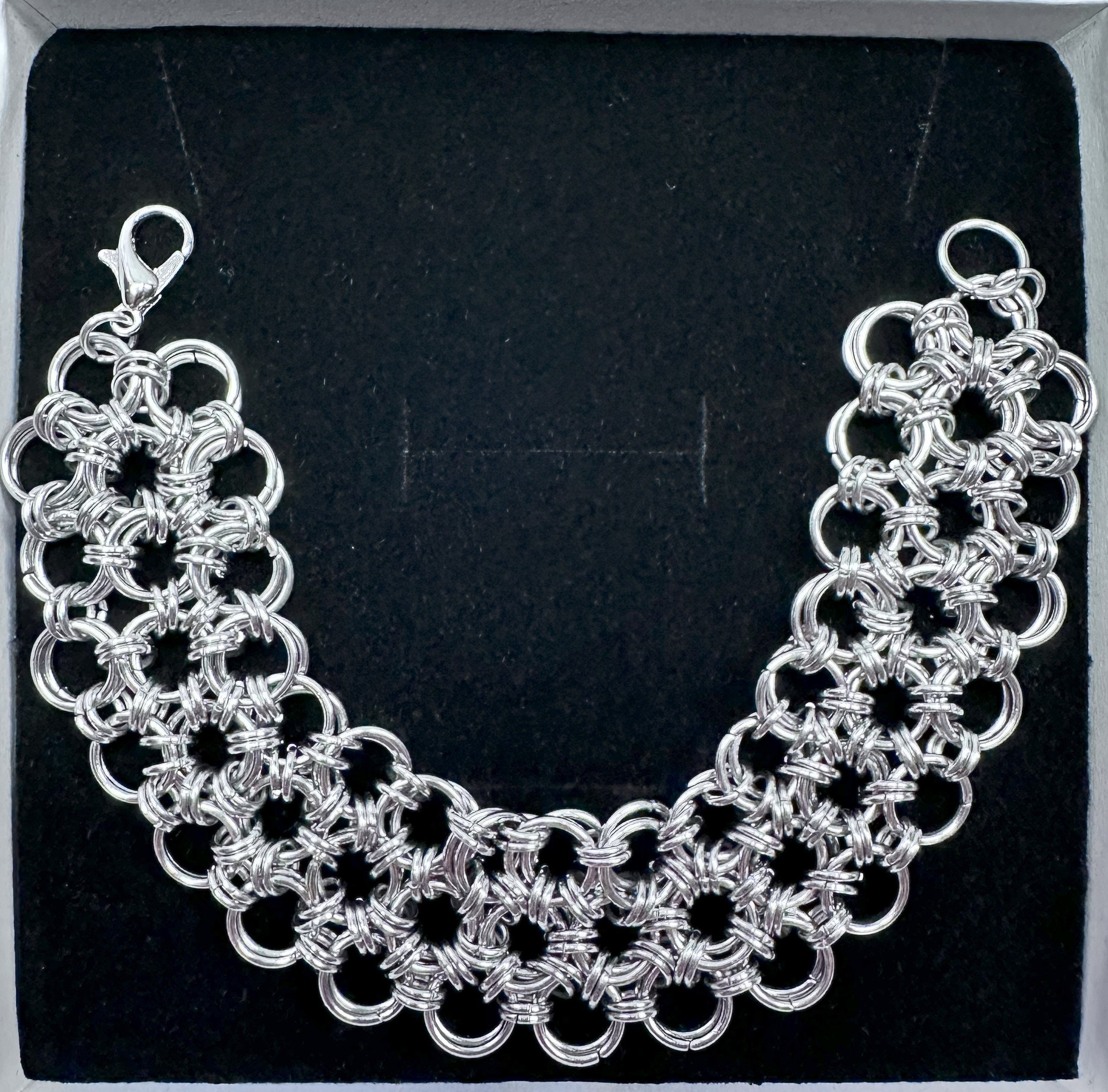 Japenese Lace 12 in 1 Stainless Steel Chainmaille Bracelet