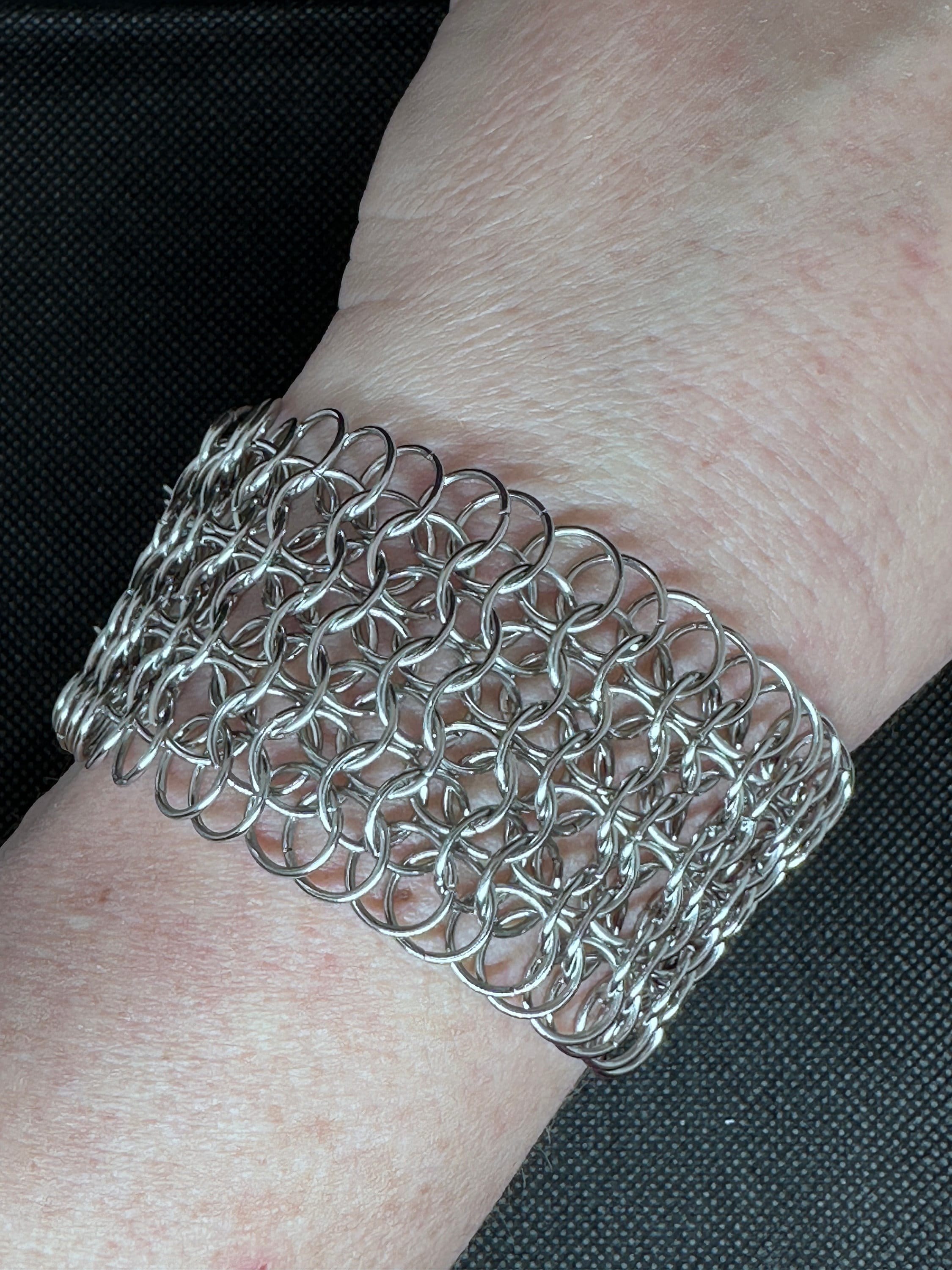 European 6 in 1 Stainless Steel Chainmaille Wide Bracelet