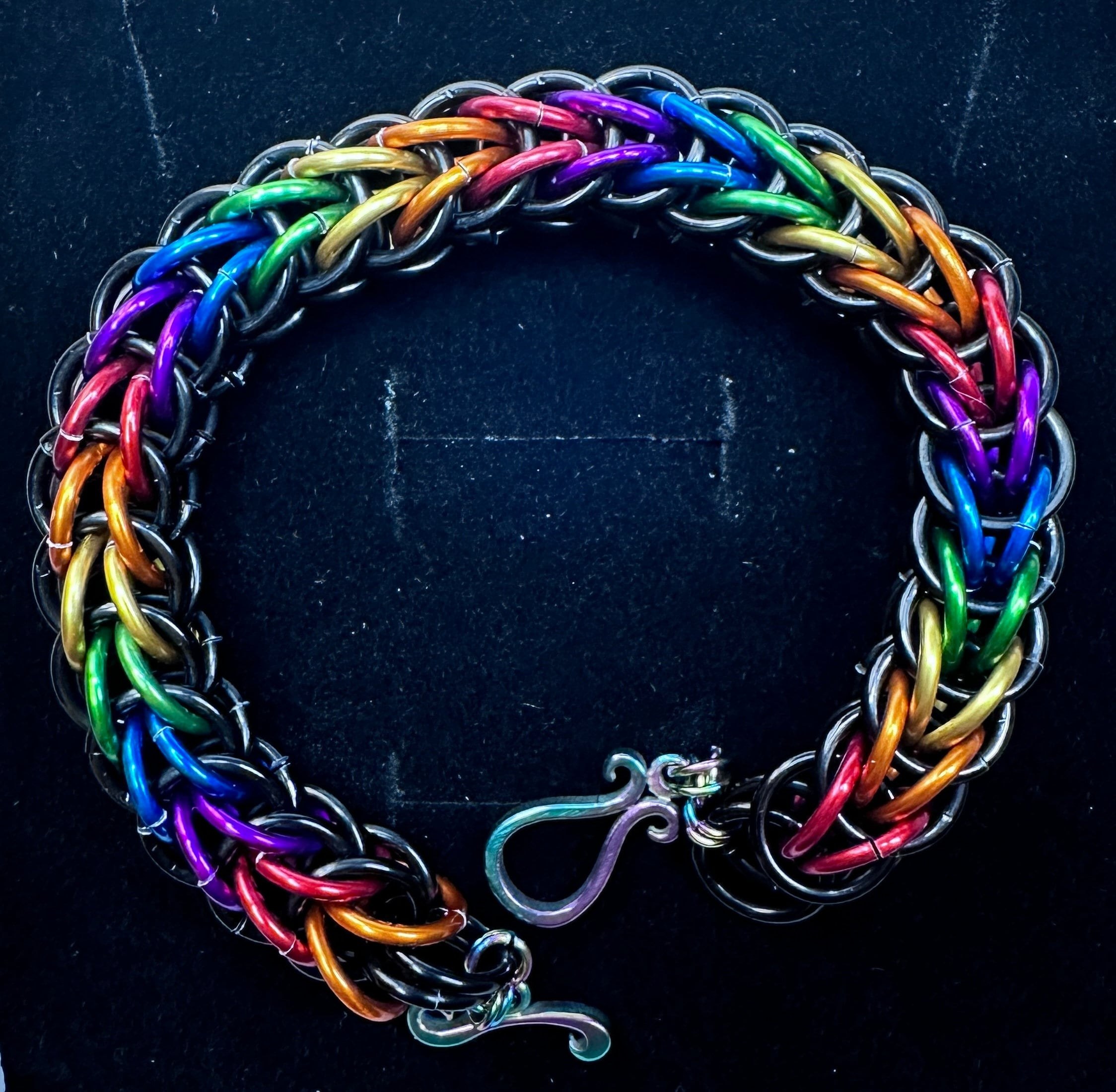 Full Persian Rainbow/Black Aluminum Chainmaille Bracelet