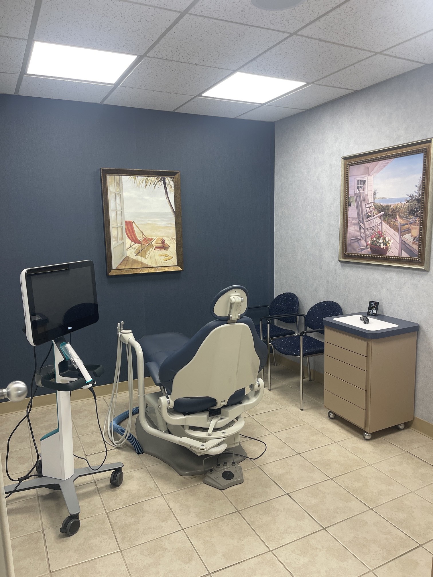 Private treatment room at the Oneonta office