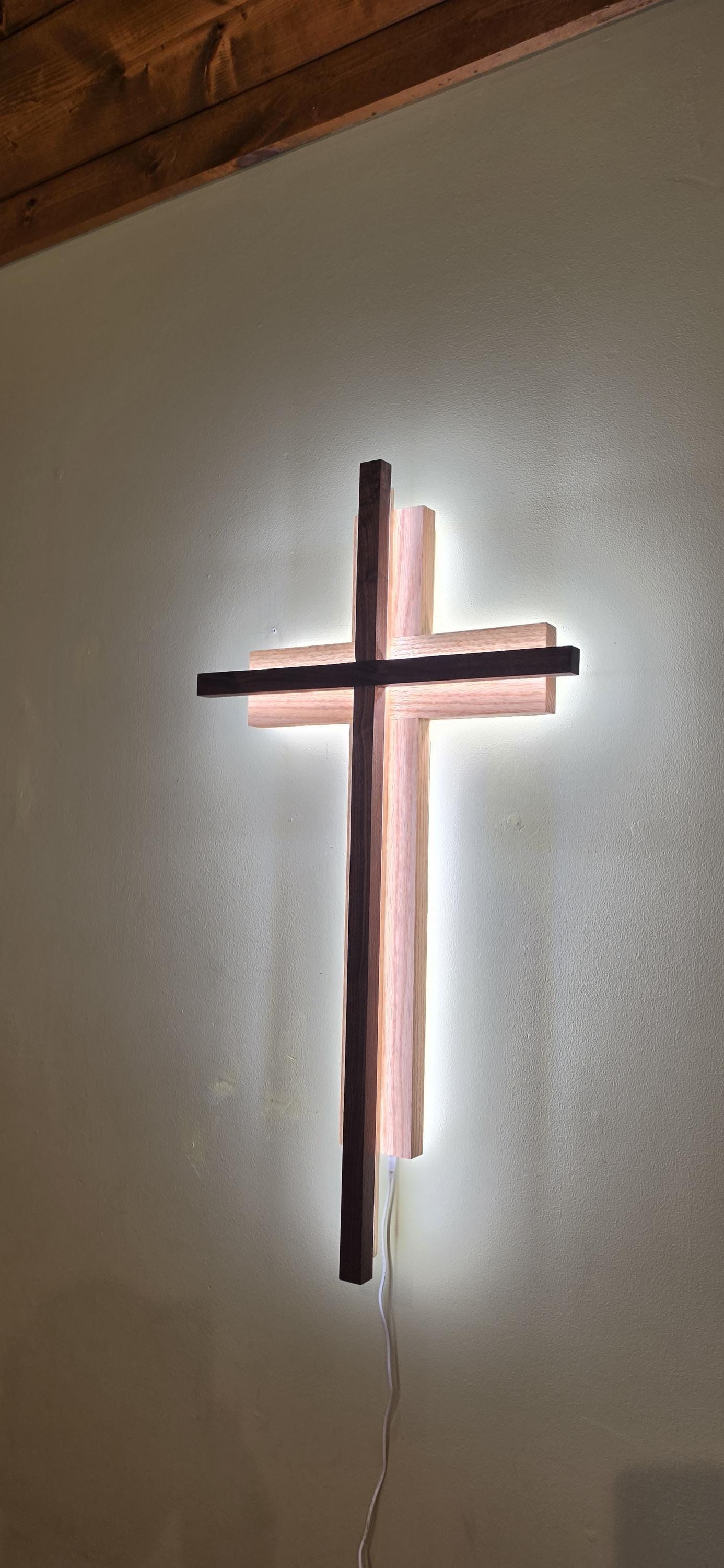 34-inch Trinity Lighted Cross, view 3