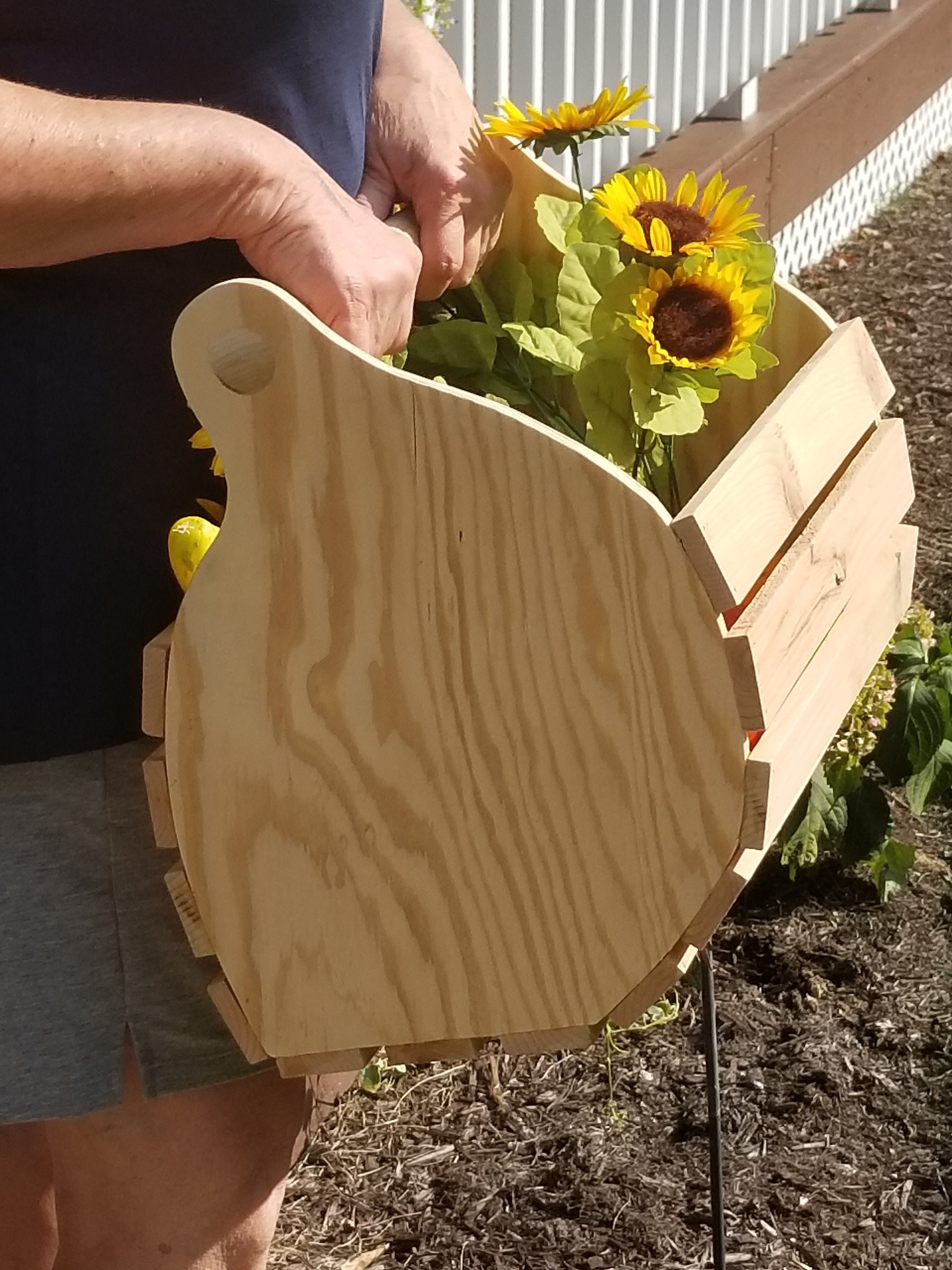 Wood Garden Basket, detail 8