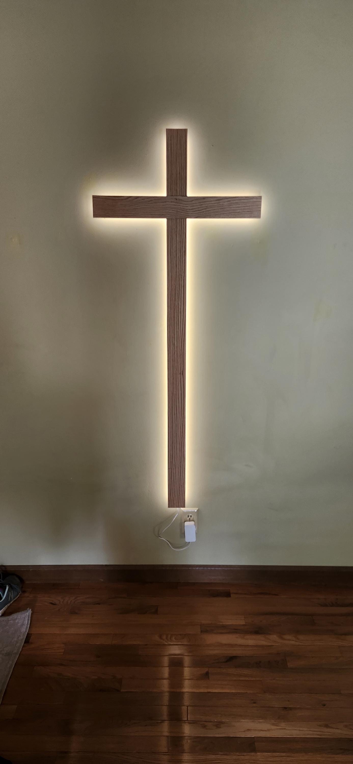 5-foot Backlit Red Oak Cross, view 2