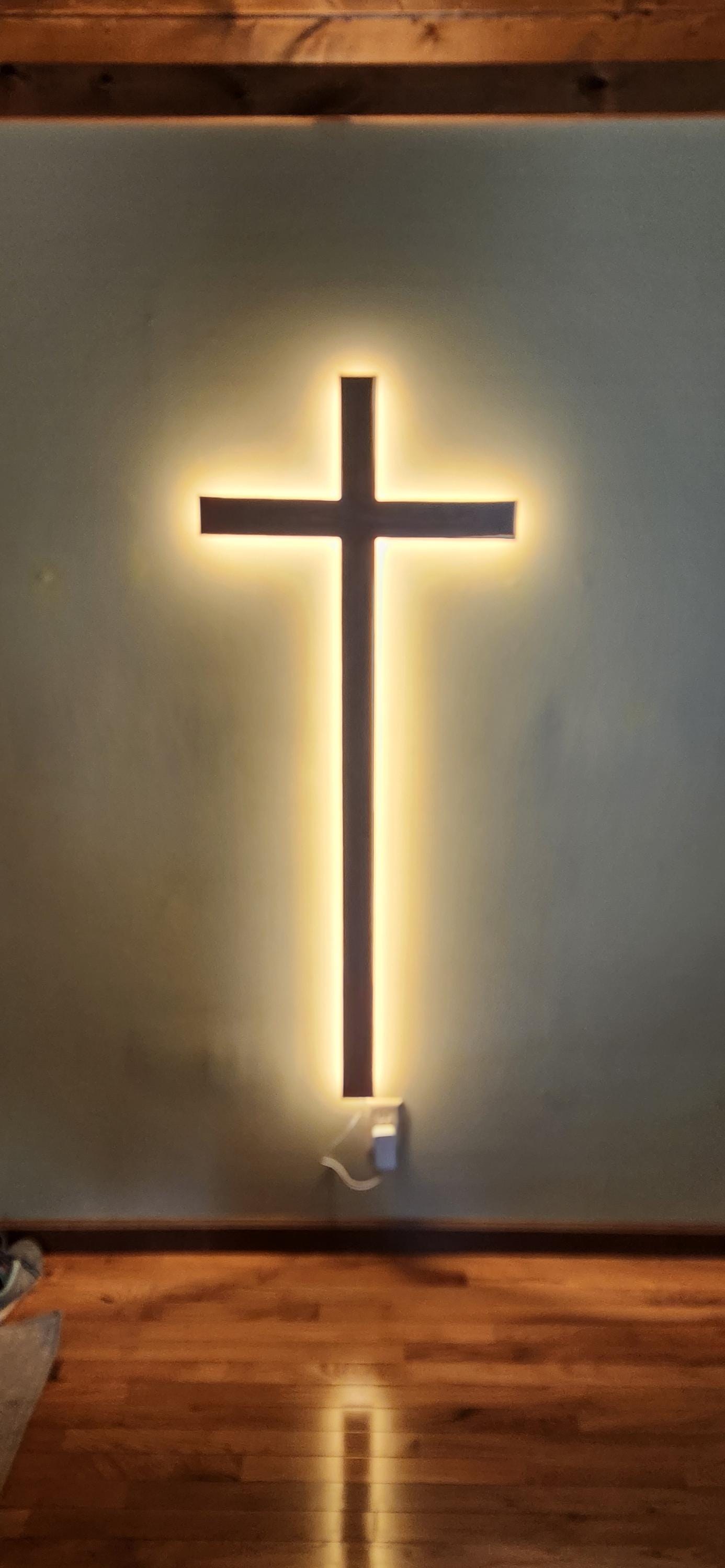 6-foot Lighted Wood Cross, view 3