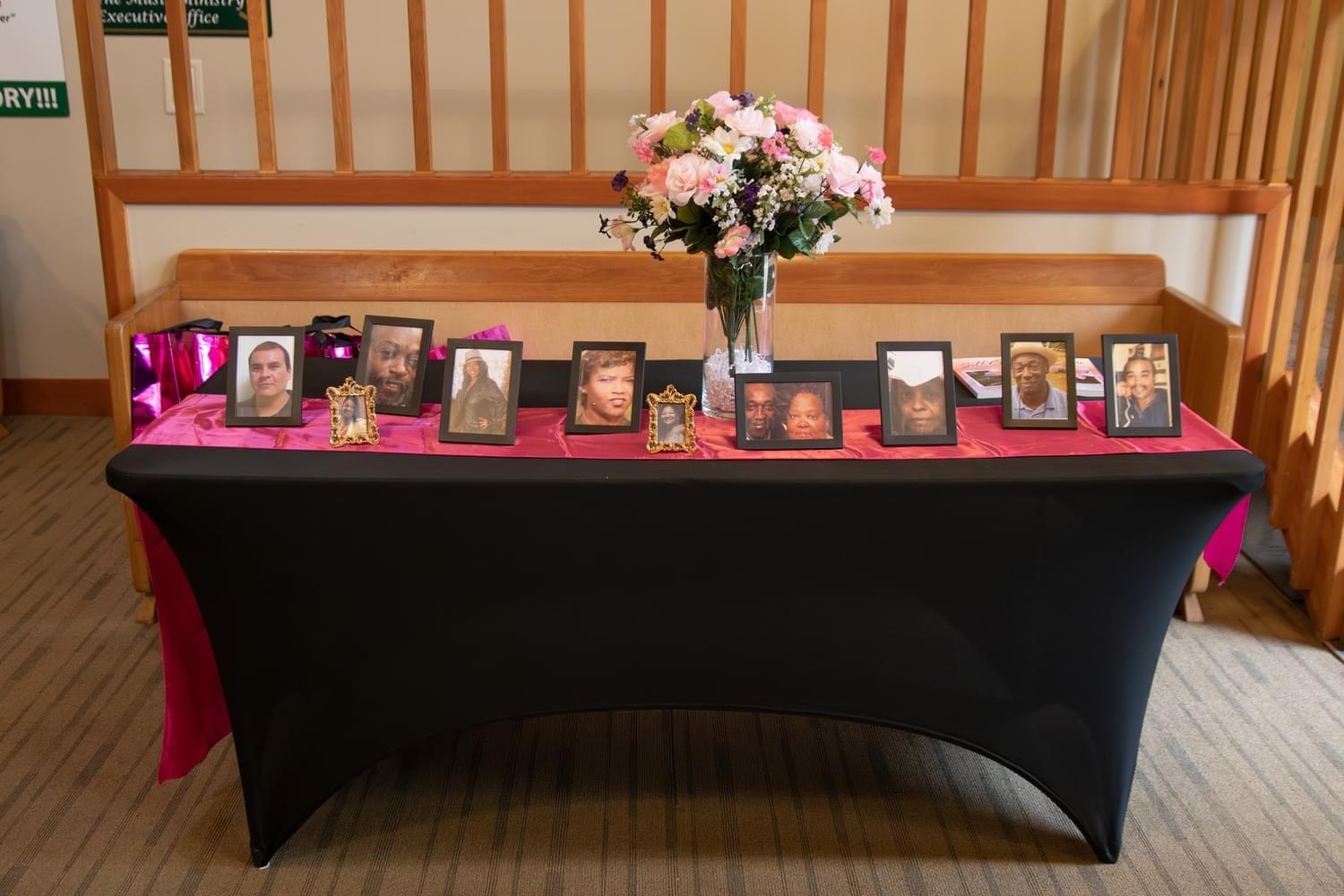 Remembrance table at a cancer awareness celebration
