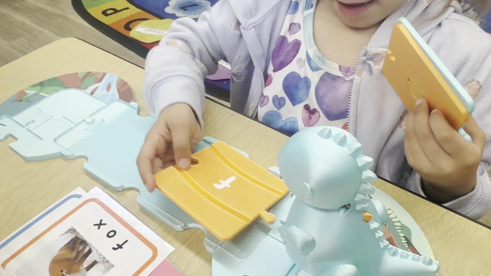 Dash the Dino ready for a hands-on learning session