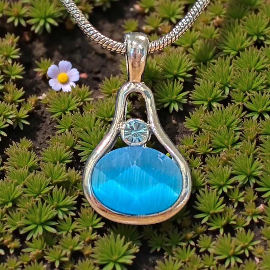 Lia Sophia Blue Moon 16-19"