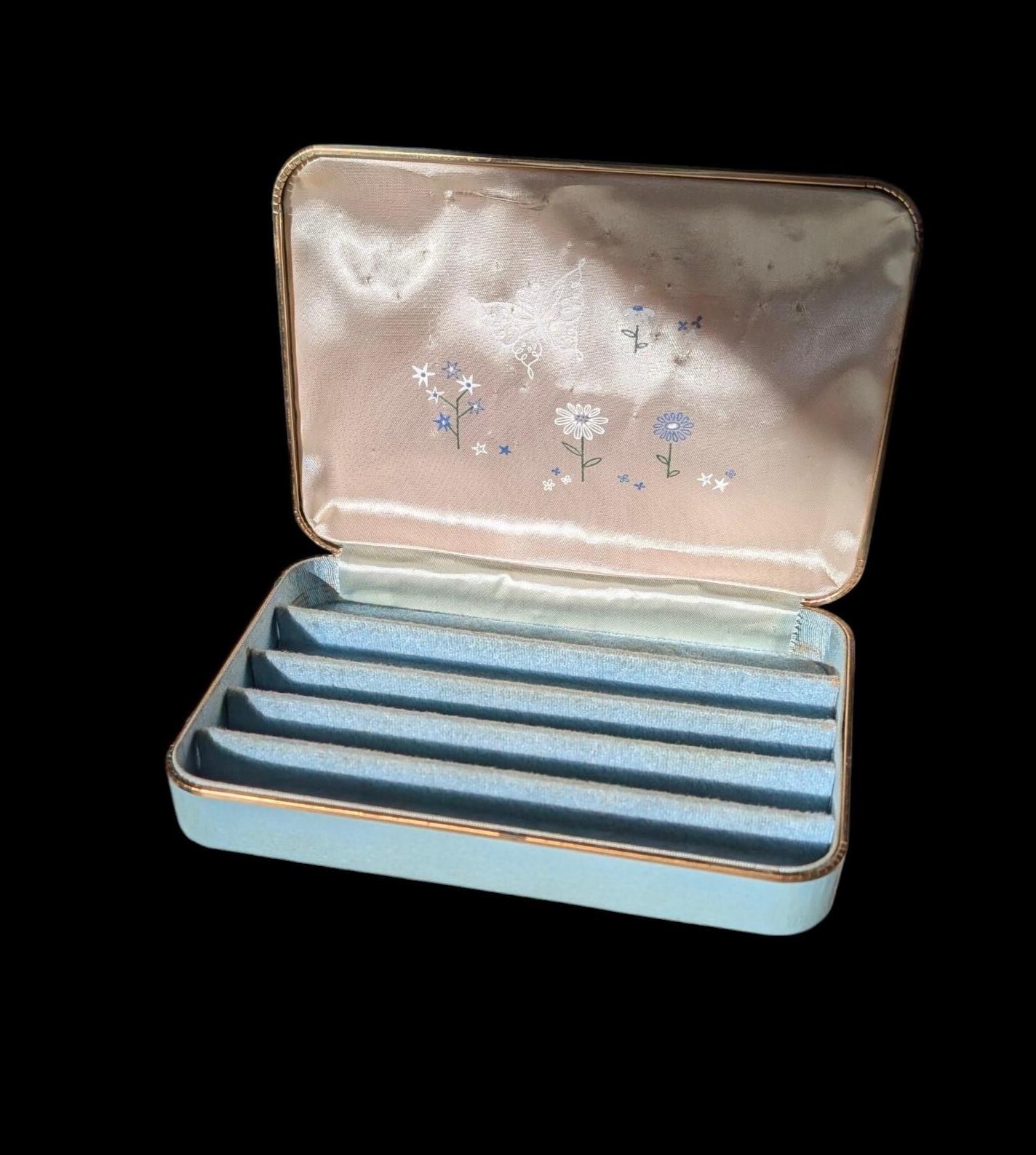 Vintage Blue Jewelry Box Farrington USA, view 6