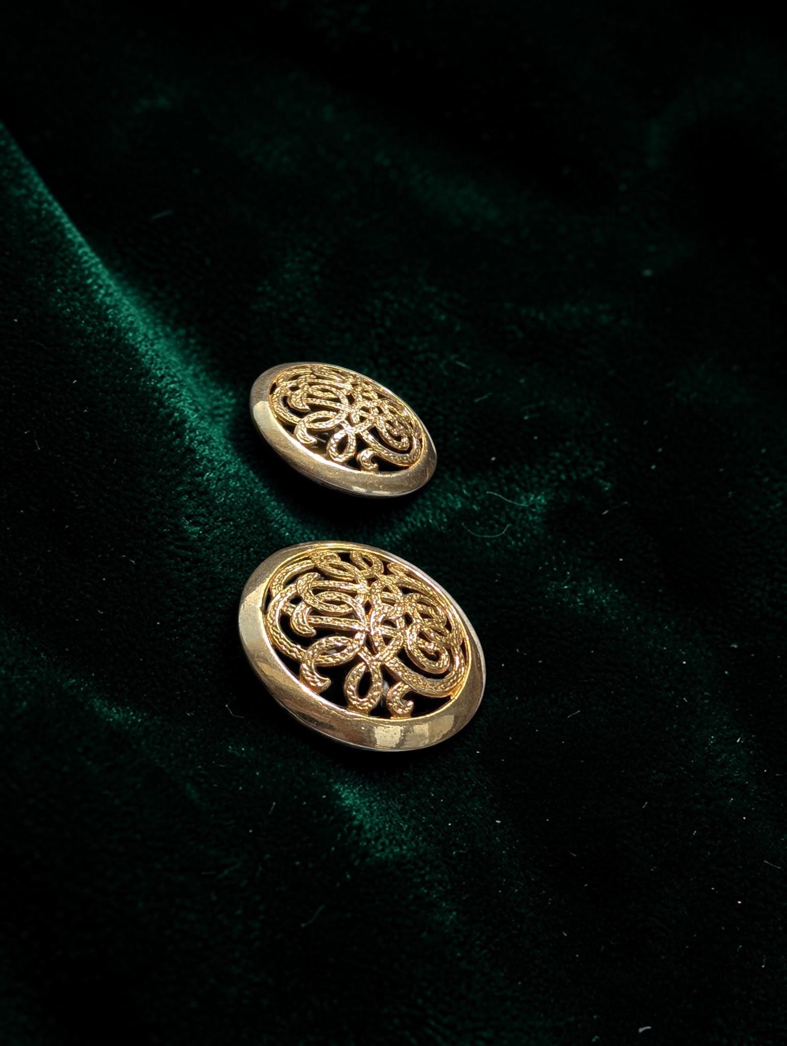 Vintage Gold Tone Filigree Clip on Earrings, Elegant Retro Costume Jewelry, view 4
