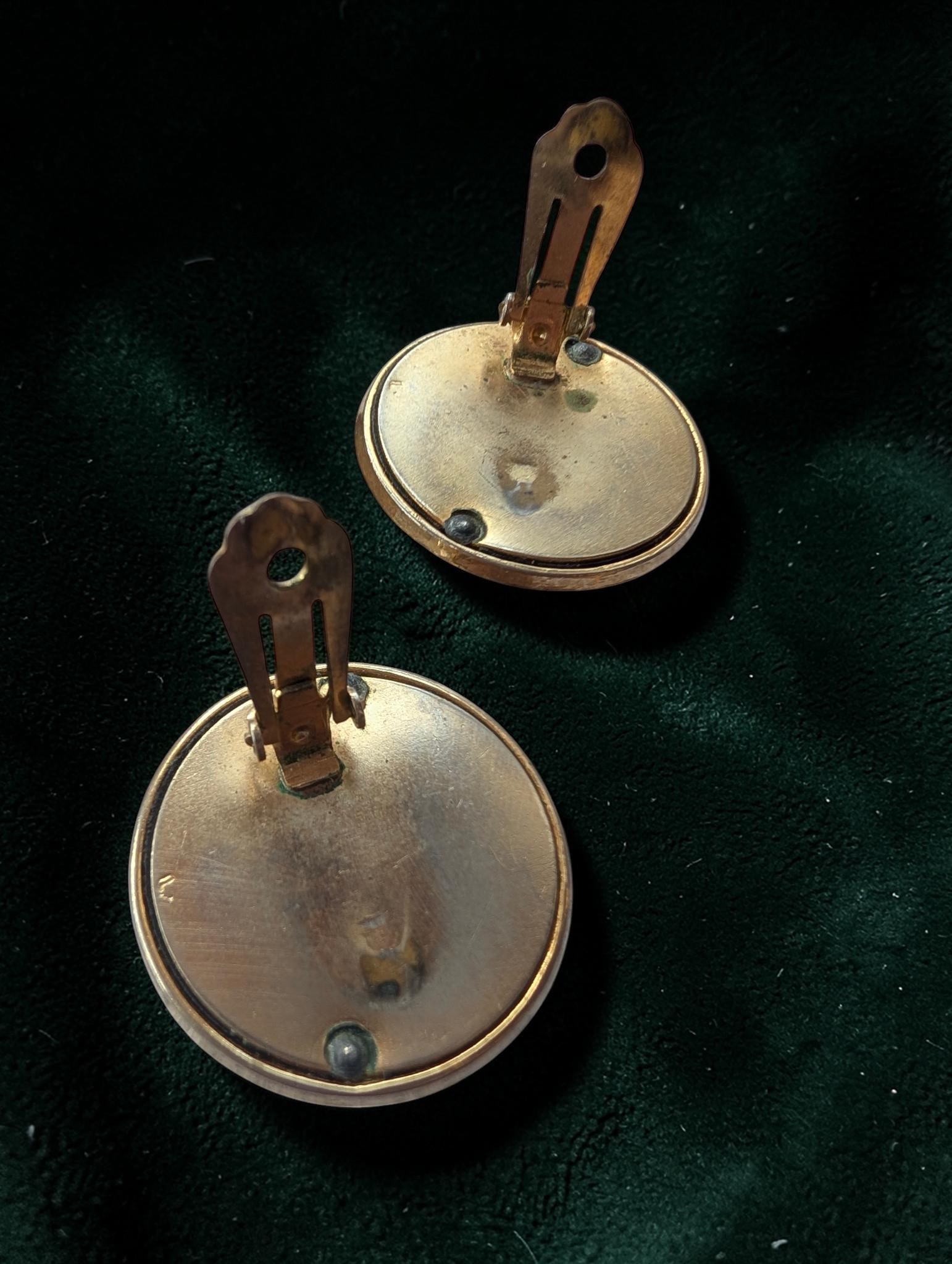 Vintage Gold Tone Filigree Clip on Earrings, Elegant Retro Costume Jewelry, view 5
