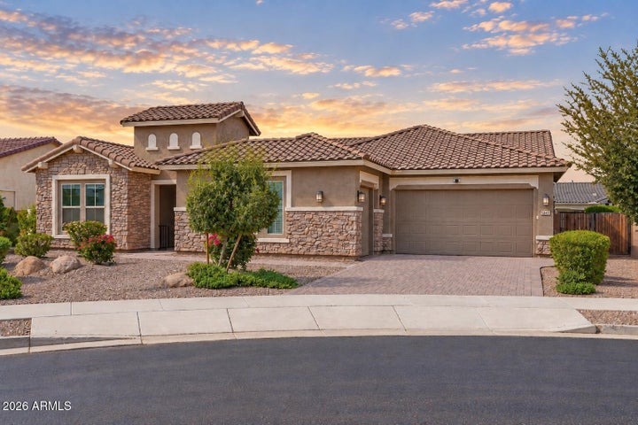 Front exterior of 18814 E Walnut Dr in Queen Creek