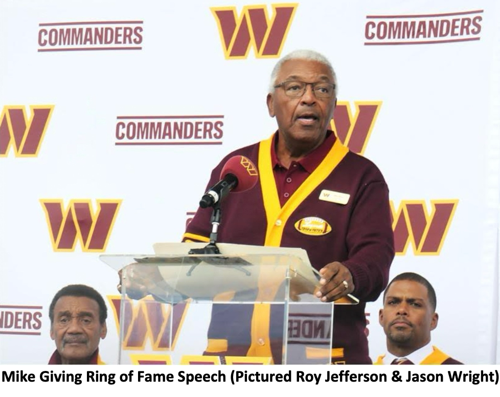 Mike Bass at the 2022 Washington Ring of Fame celebration, photo 2