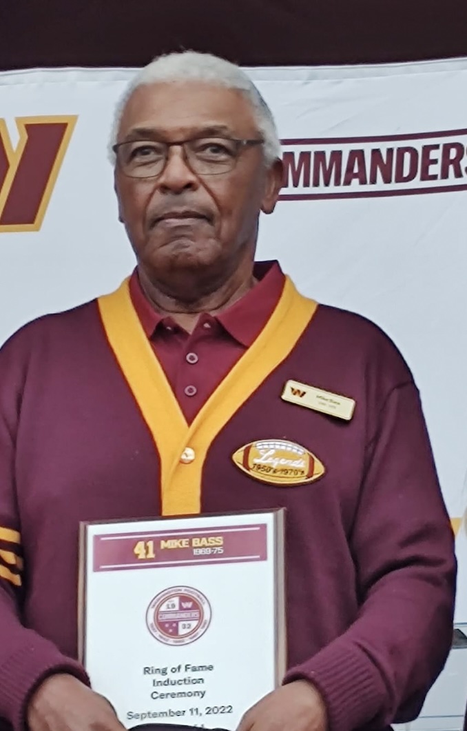 Mike Bass at the 2022 Washington Ring of Fame celebration, photo 27