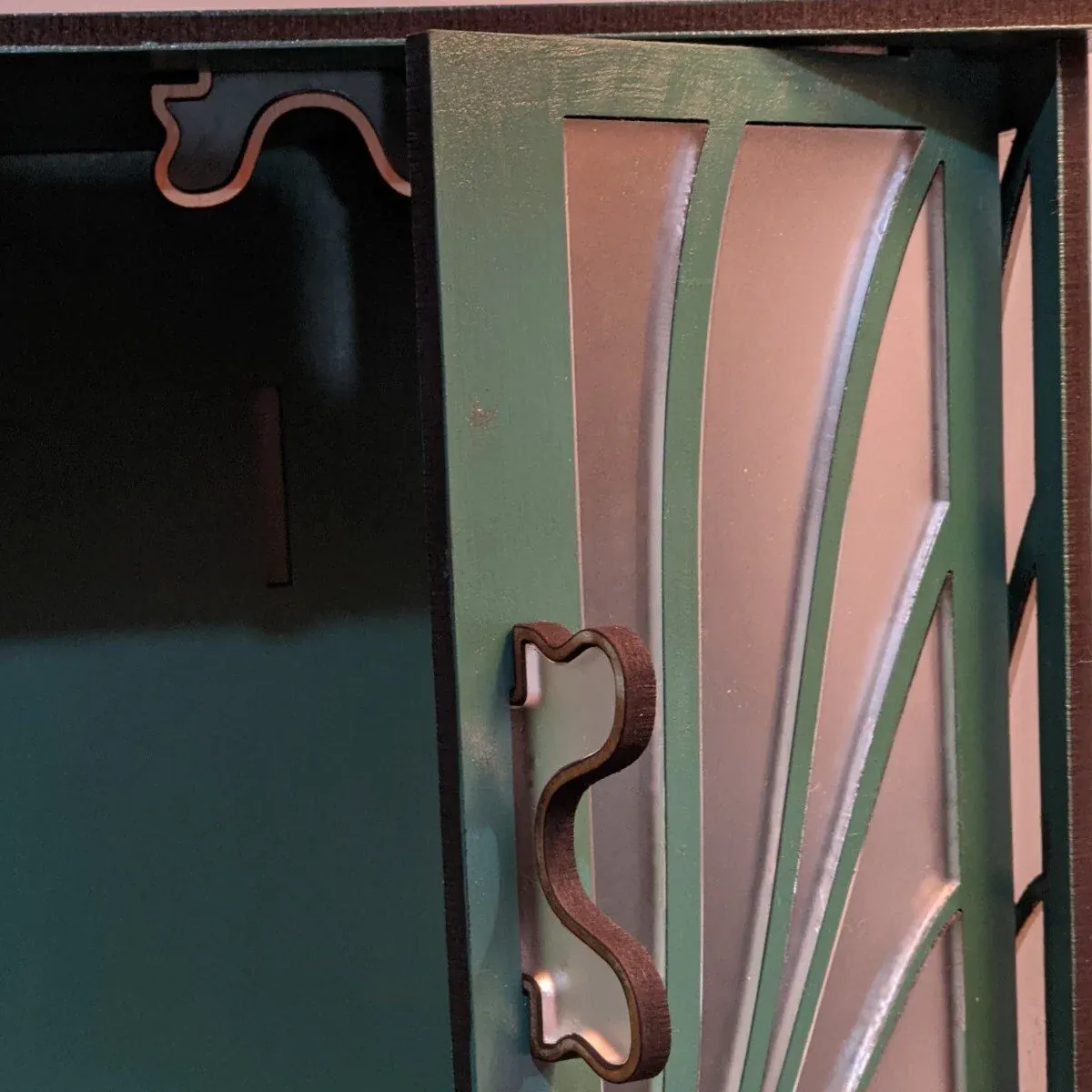 Key holder detail 2