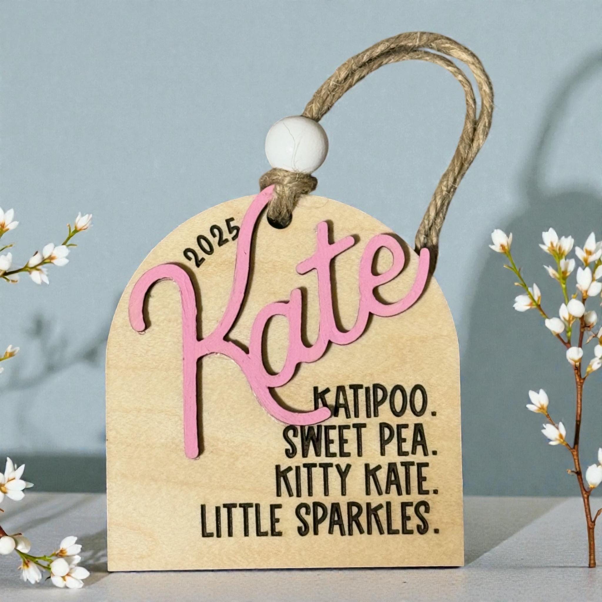 Personalized Nickname Ornament, 2-Layer Wood, 4-5 Names, Custom Family Ornament, Funny Nicknames, Christmas Keepsake Gift
