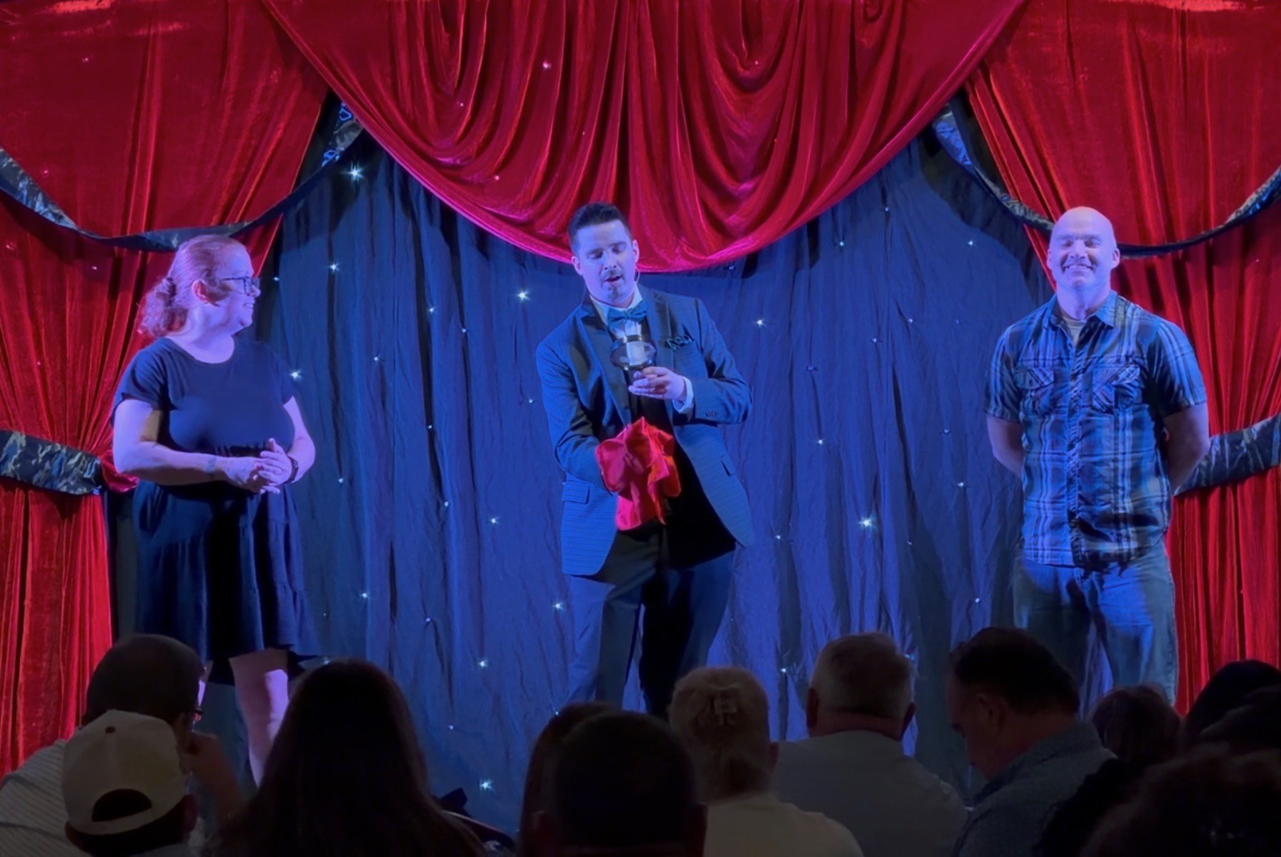 Neal Chamberlain performing a live theater show