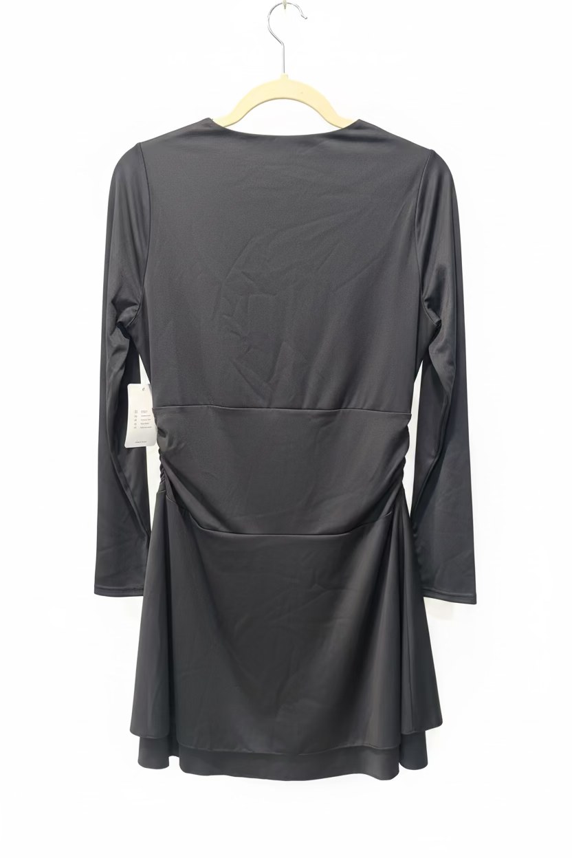 Kaximil Women’s Black Square-Neck Ruched Long-Sleeve Mini Dress