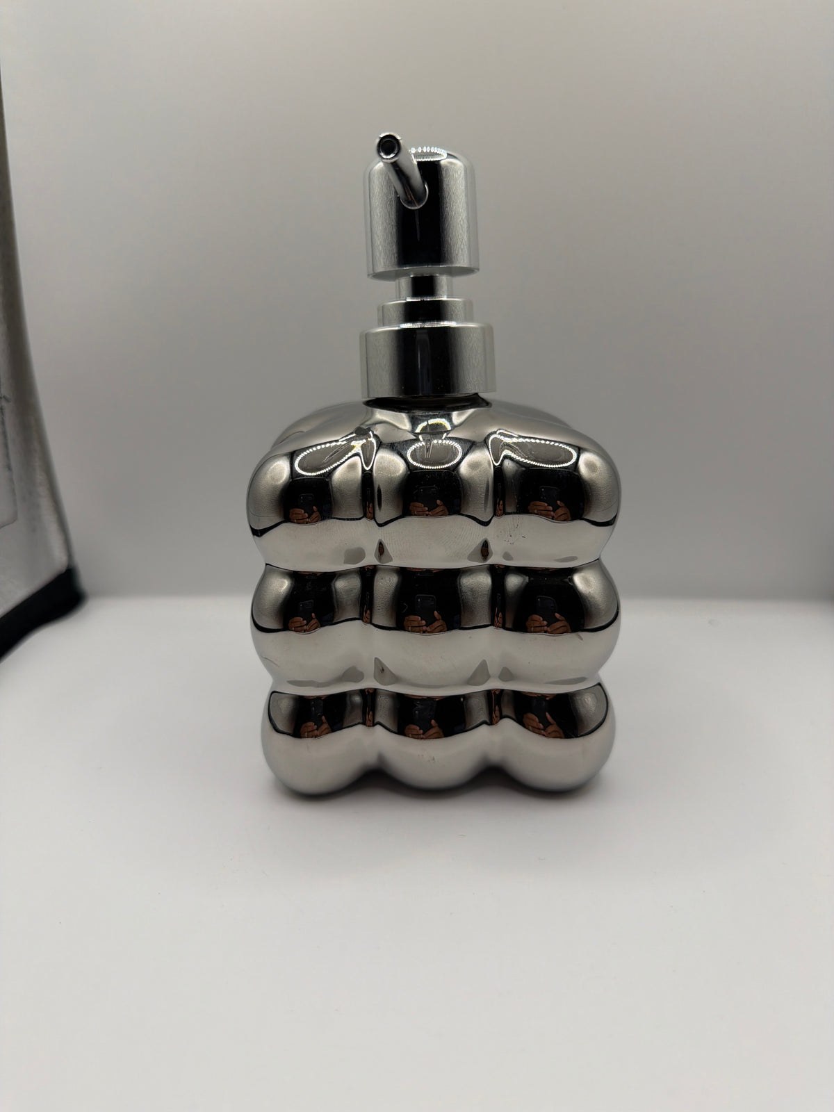 Modern Silver Soap & Lotion Dispenser – Decorative Chrome Finish