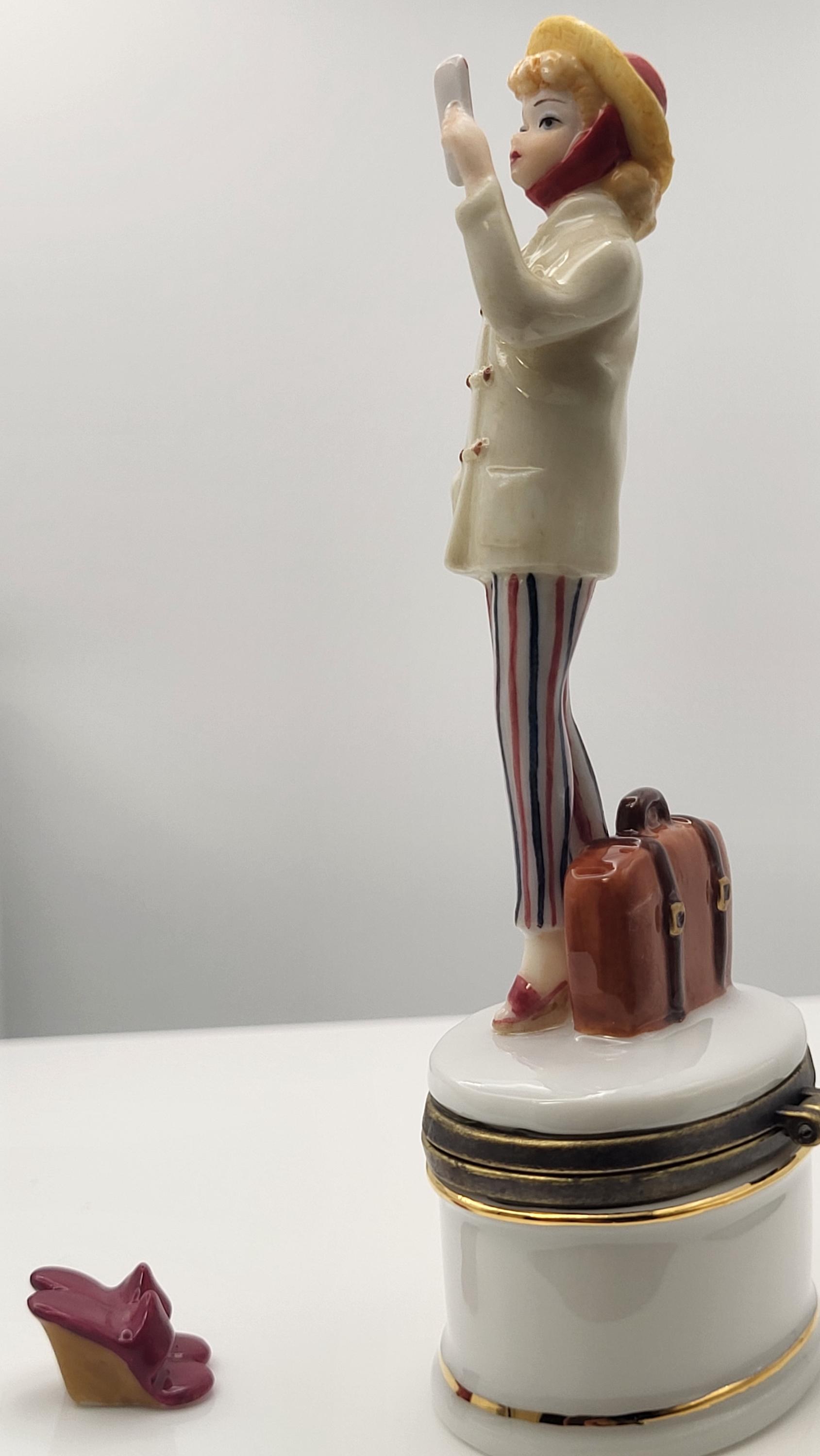 Open road Barbie porcelain hinged box with shoes trinket. Made by midwest of cannon falls. view 5