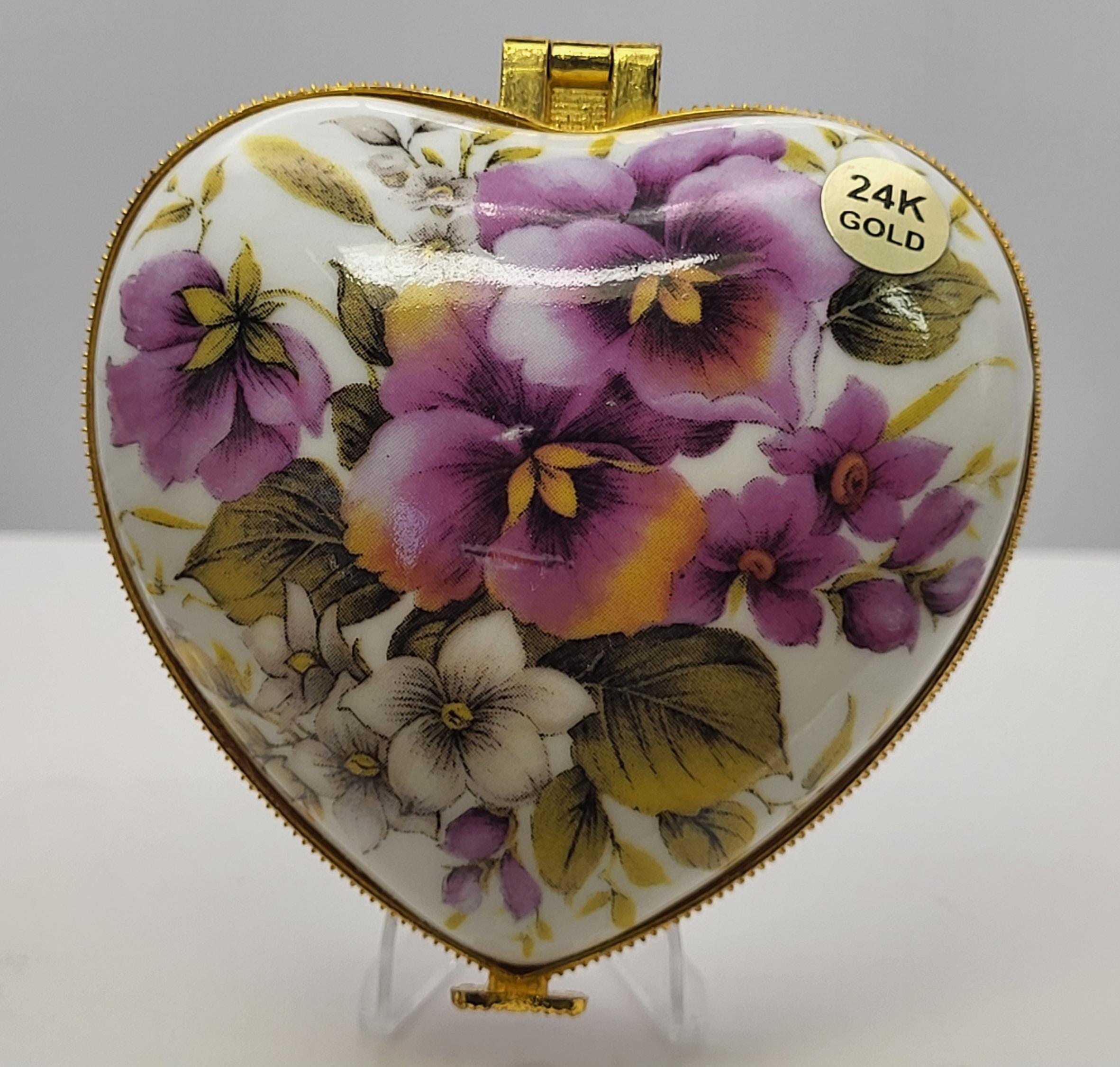 Set of 3 fine China and porcelain floral trinket boxes. Made by Lilly Creek, Ljètte, and Avondale. view 2