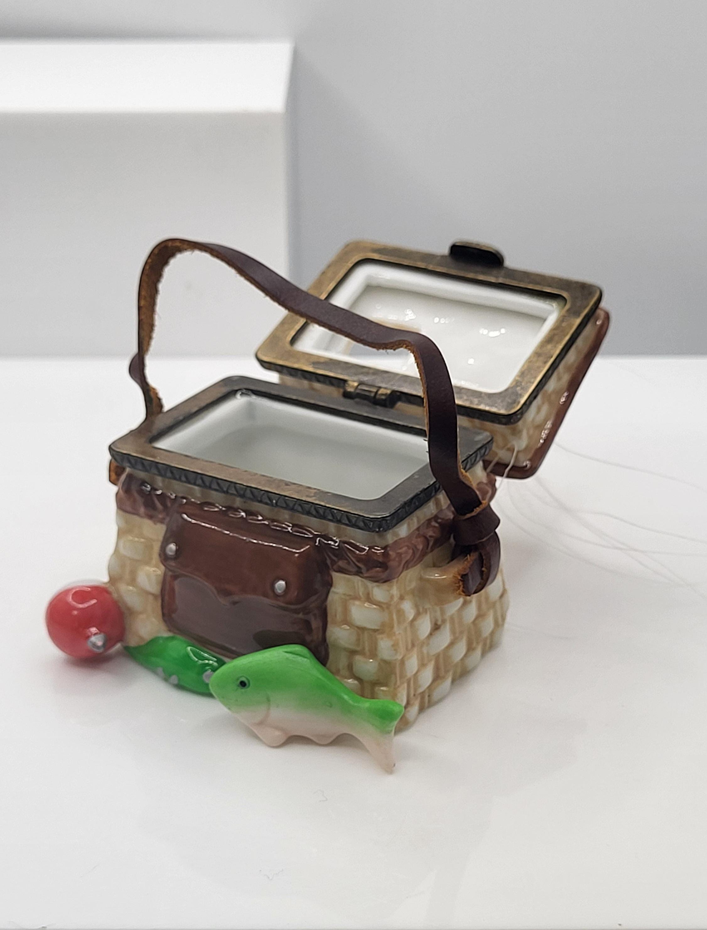 Fly Fishing Creel Porcelain Hinged Box with Fish Trinket. view 6
