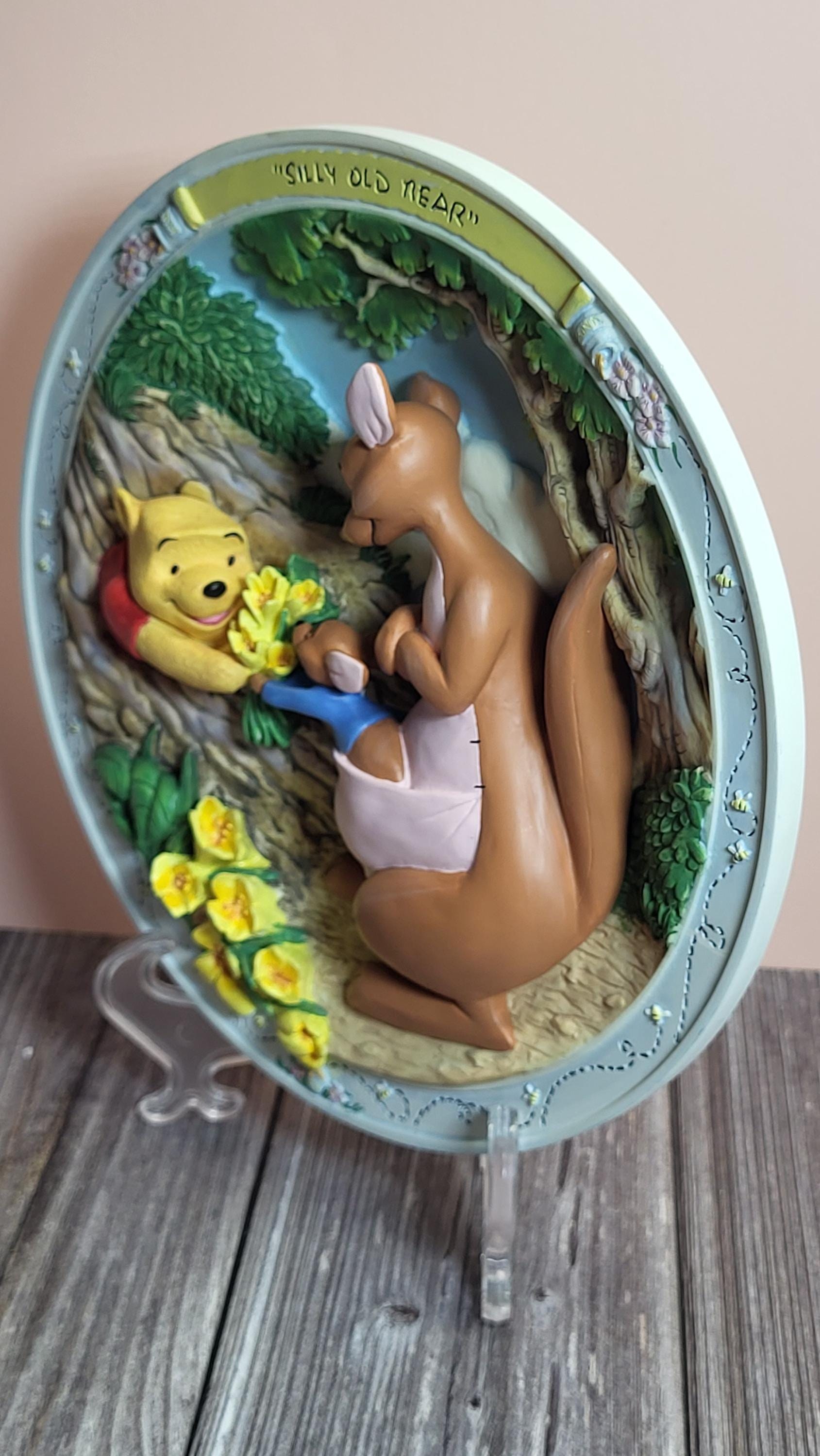 Bradford Exchange Vintage Winnie the Pooh "Silly Old Bear" 3D Plate view 5