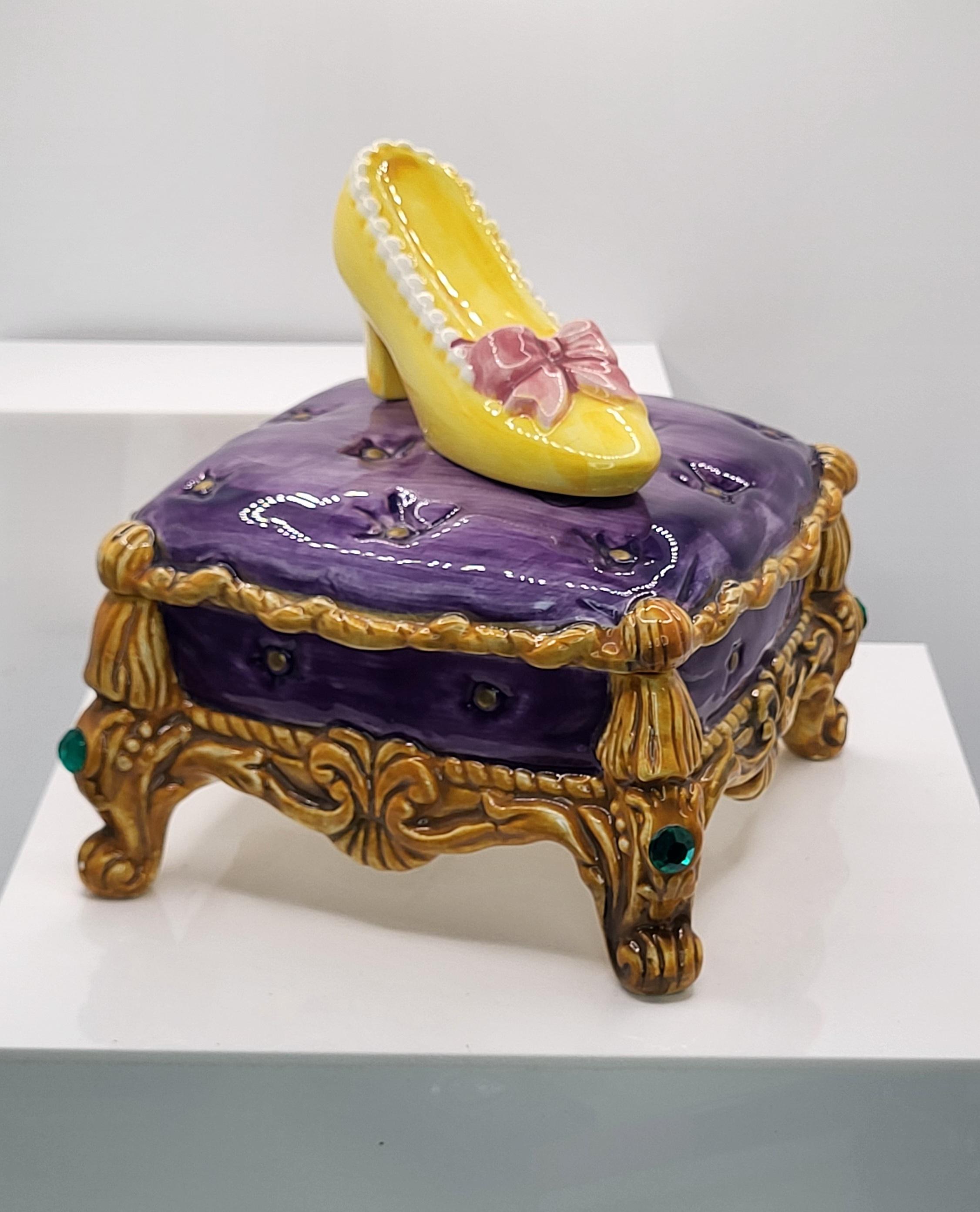 Rare 1995 Fitz & Floyd Cinderella Golden Slipper Porcelain Trinket Box view 8