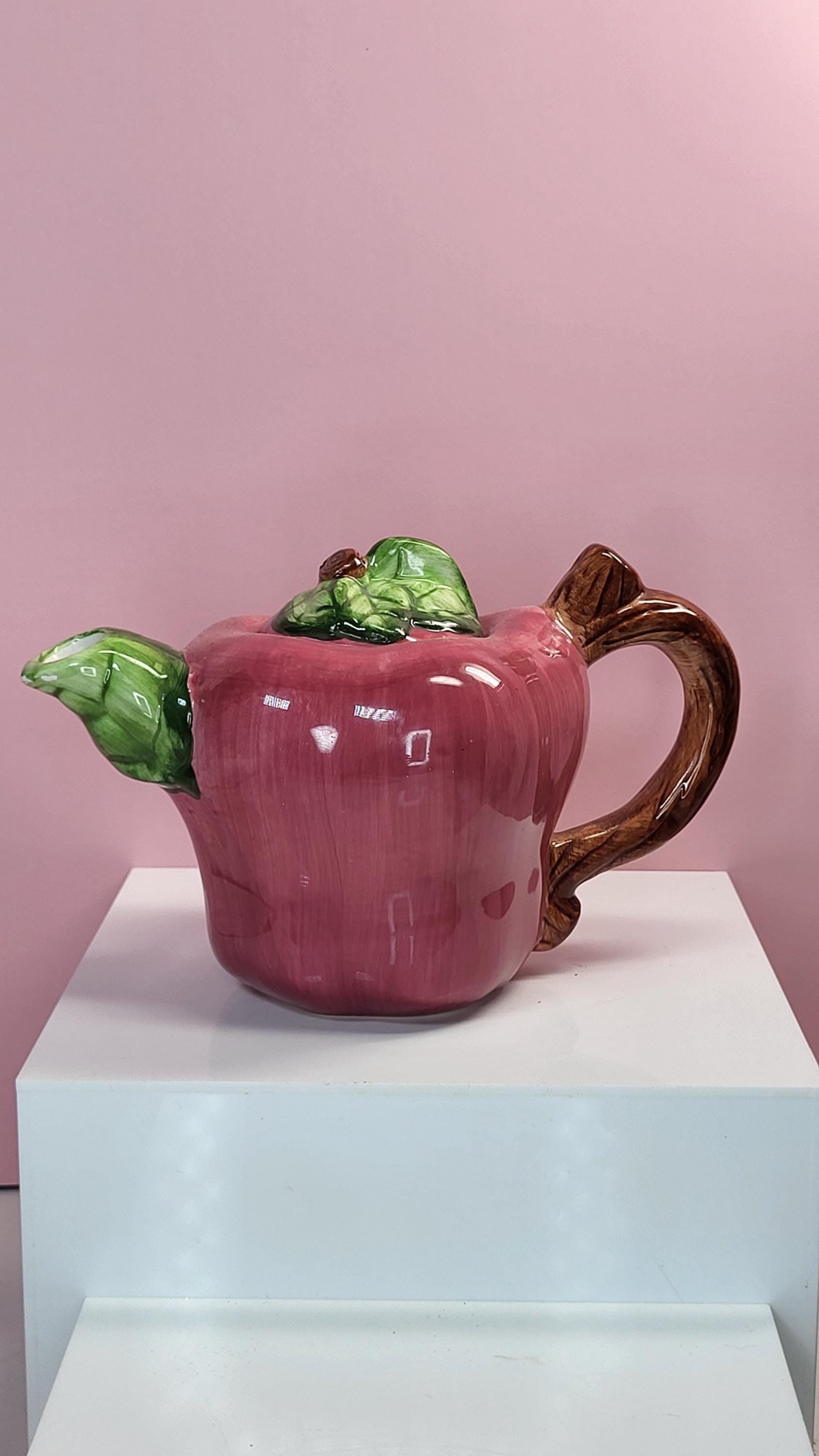 Vintage 1996 Cracker Barrel Ceramic Apple Teapot, Charming Farmhouse Kitchen Decor, Single Serve Tea Pot