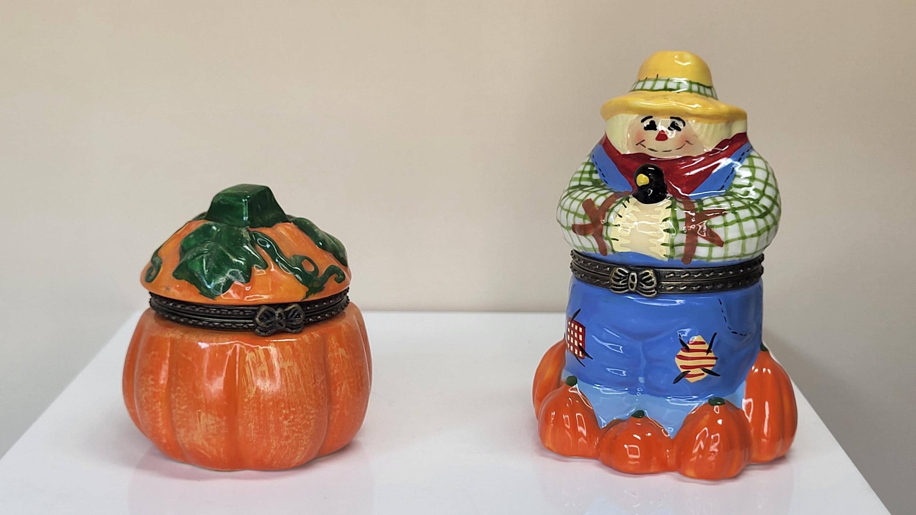 Collectible Fall Harvest Decor