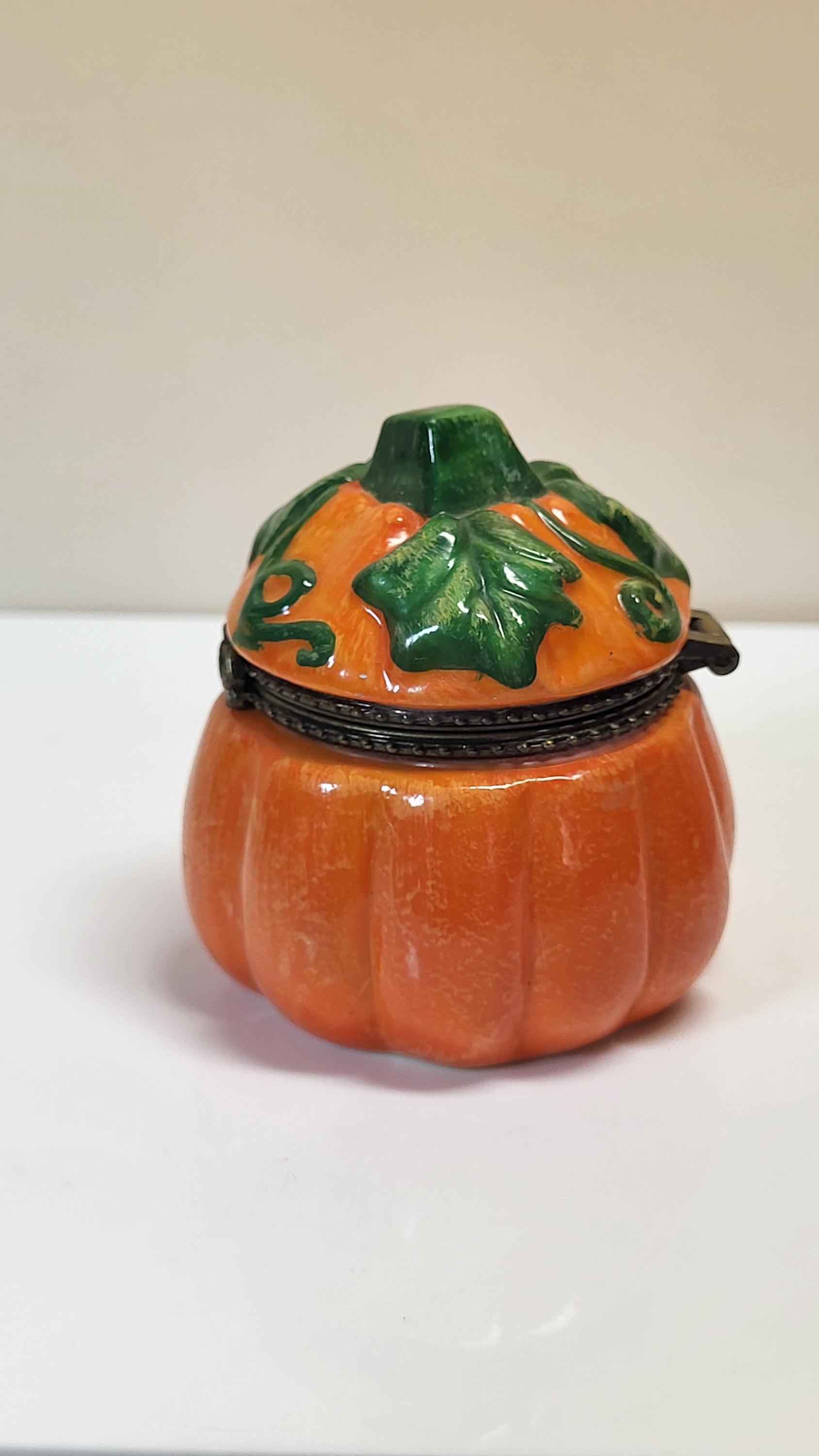 Collectible Fall Harvest Decor view 8