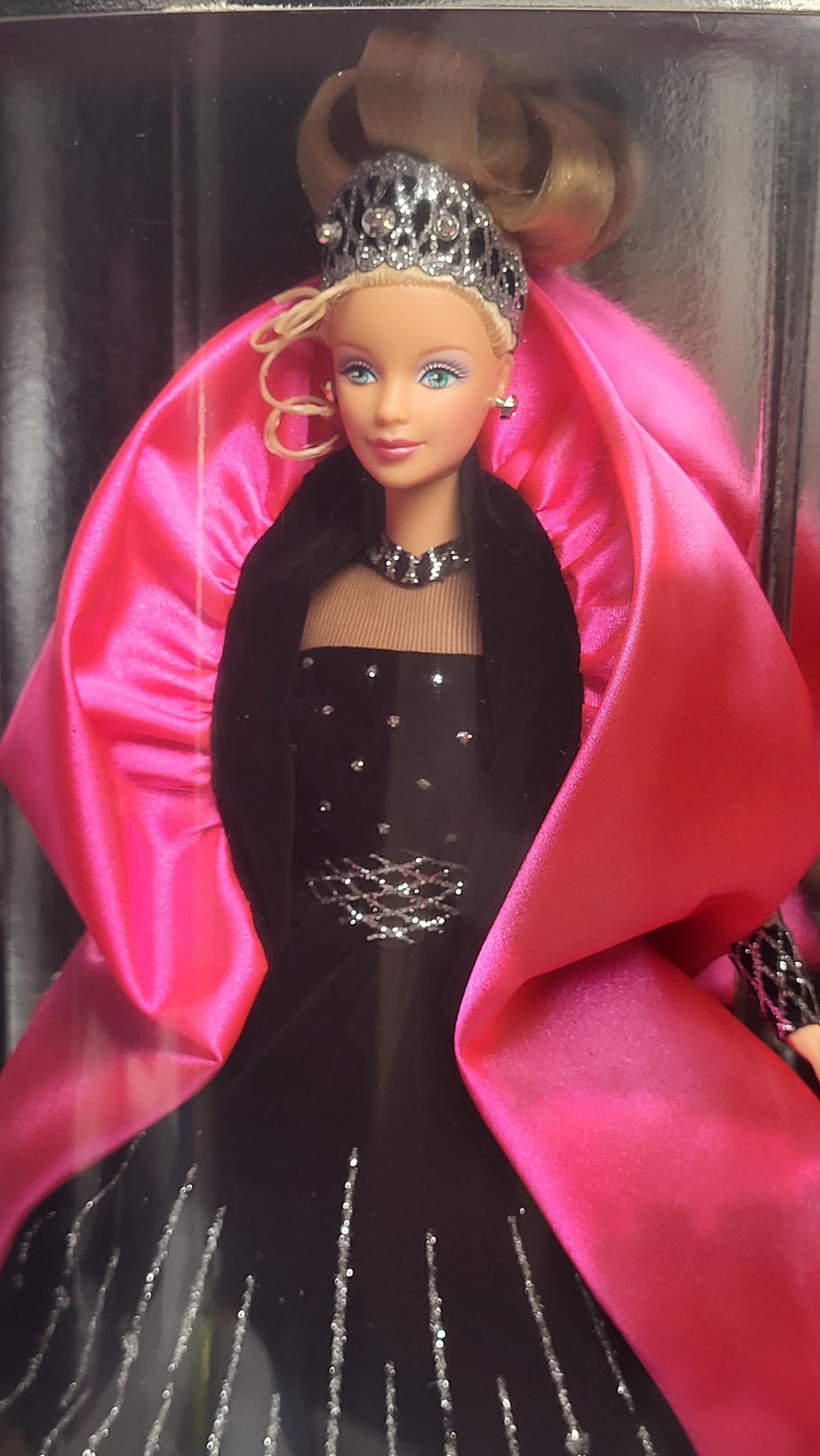 Rare 1998 Happy Holidays Barbie - Misprint Box, Black Gown view 7