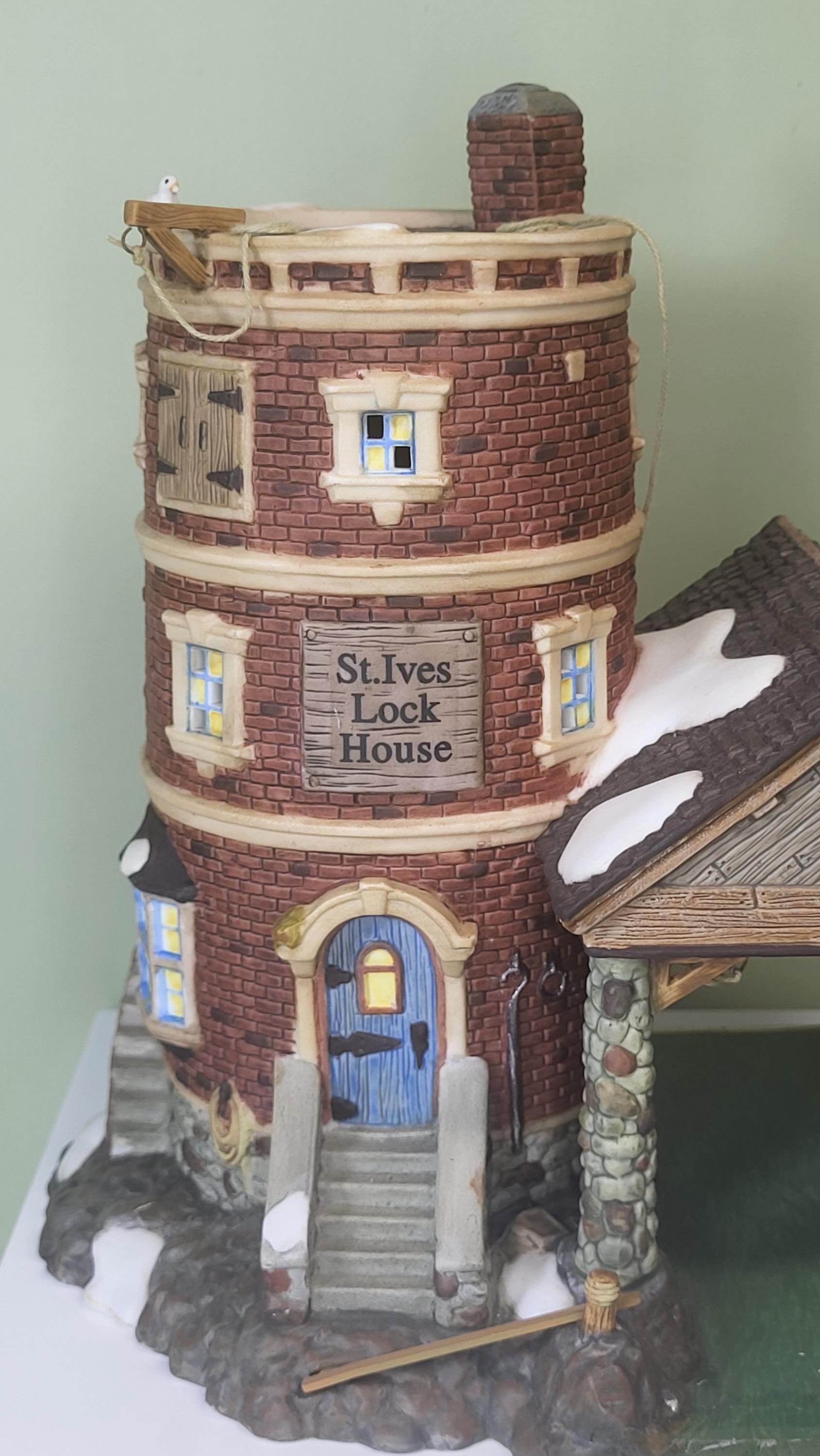 Rare Dept 56 Dickens Village Lot: St Ives Lock House #58496 and Abington Canal Boat Set #58522 view 8