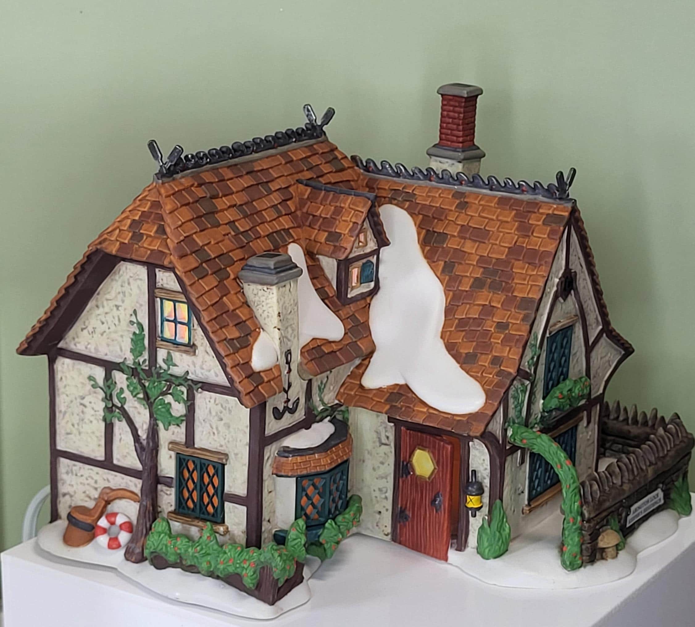 Department 56 Set of 2 Christmas Village Houses view 9