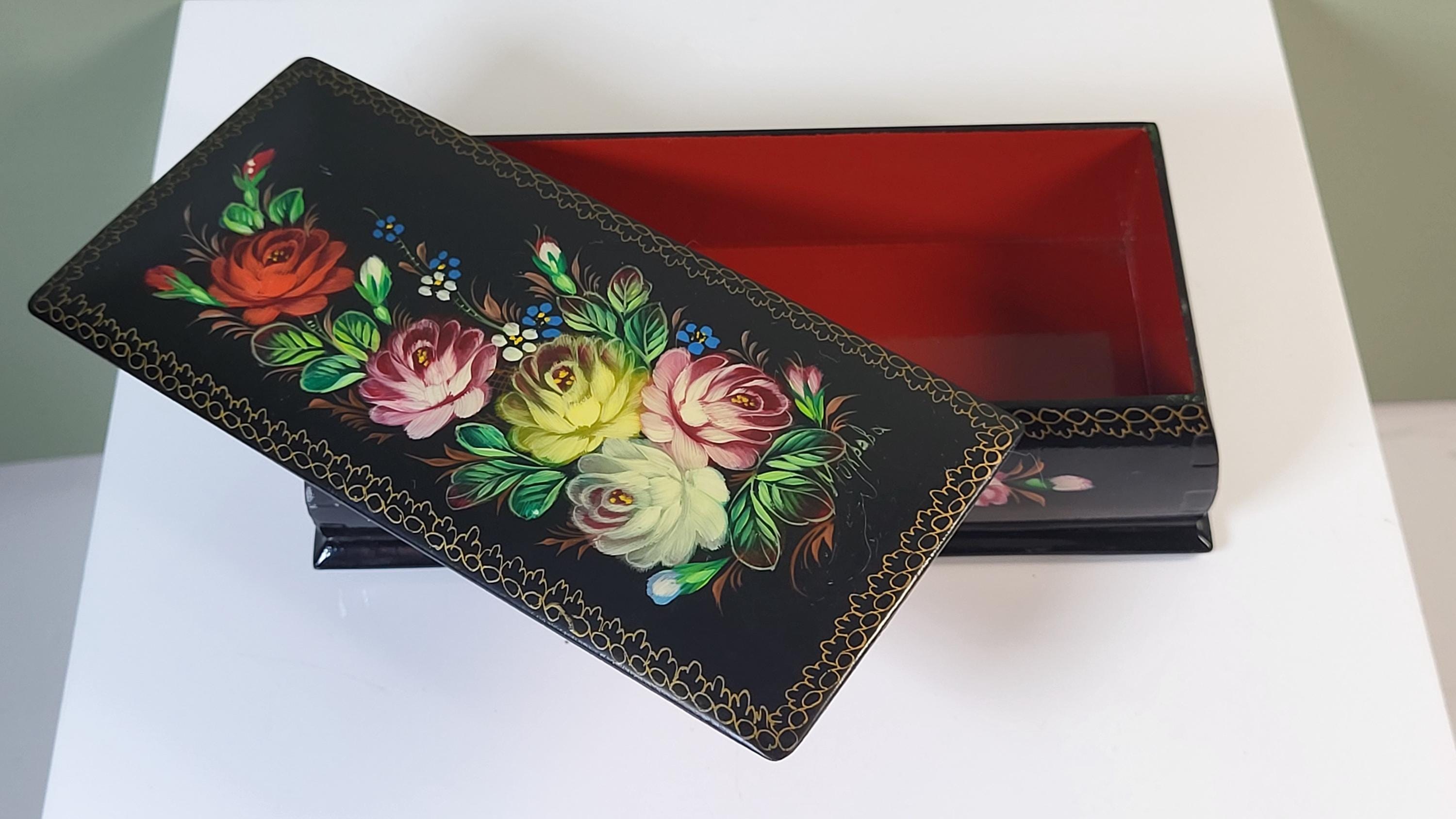 Vintage Hand Painted Russian Lacquer Box, Floral Zhostovo Folk Art view 5