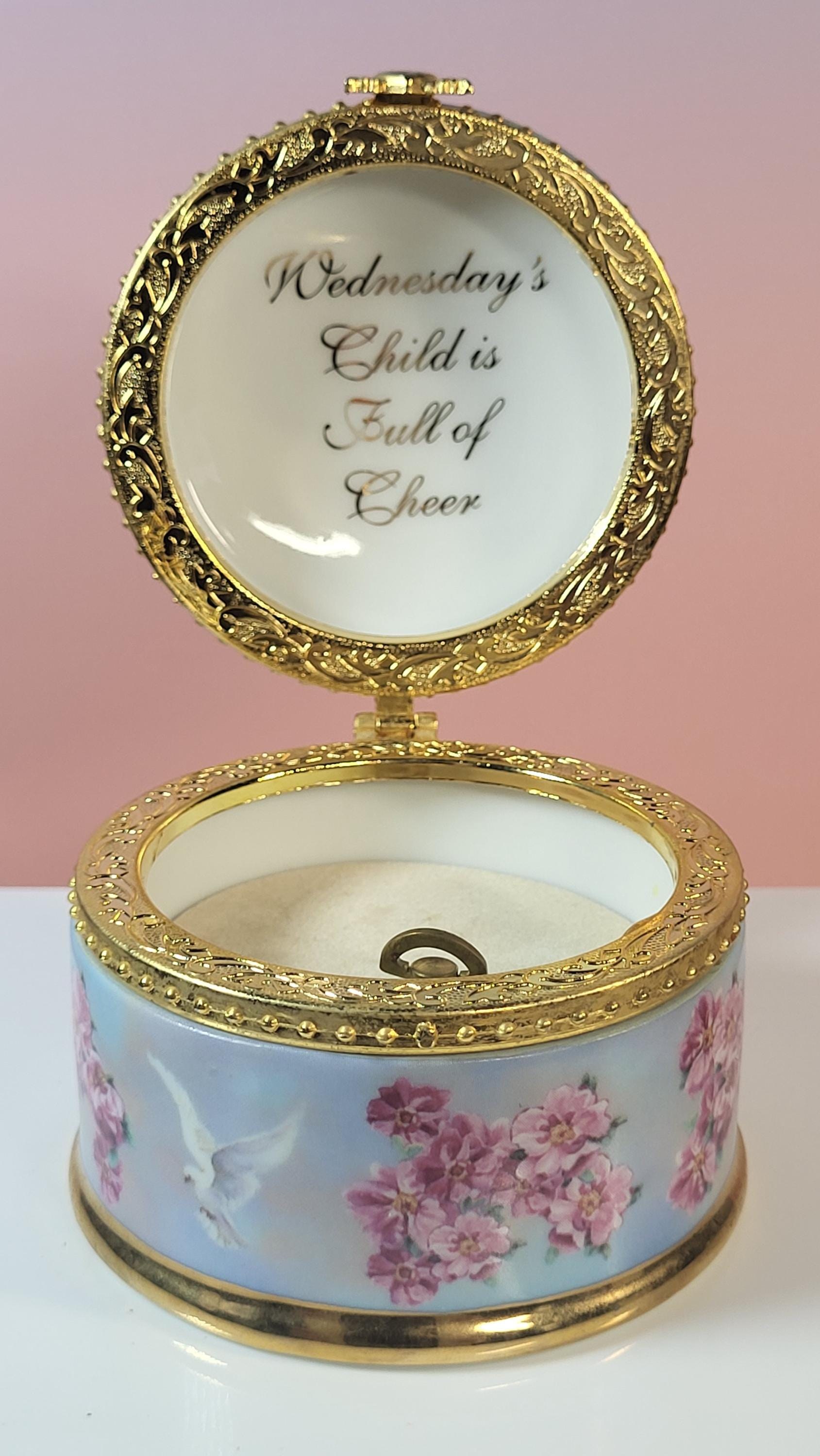 Ardleigh Elliott Porcelain Music Box Set view 12