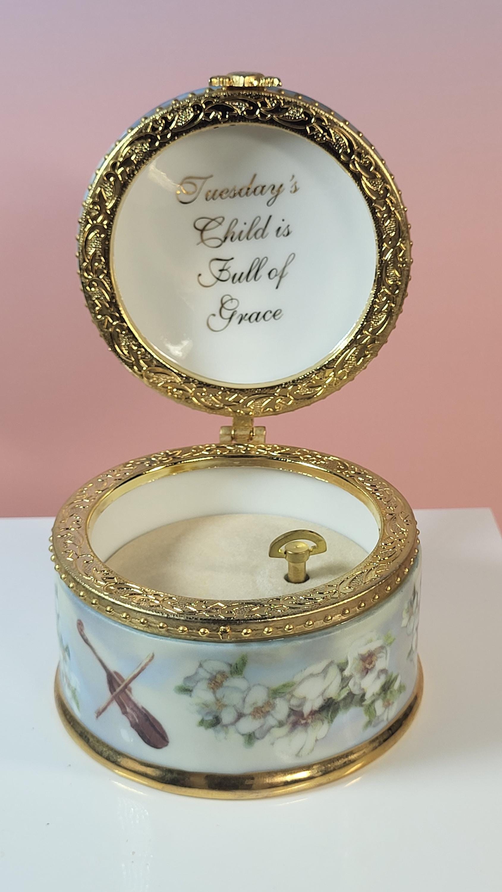 Ardleigh Elliott Porcelain Music Box Set view 10