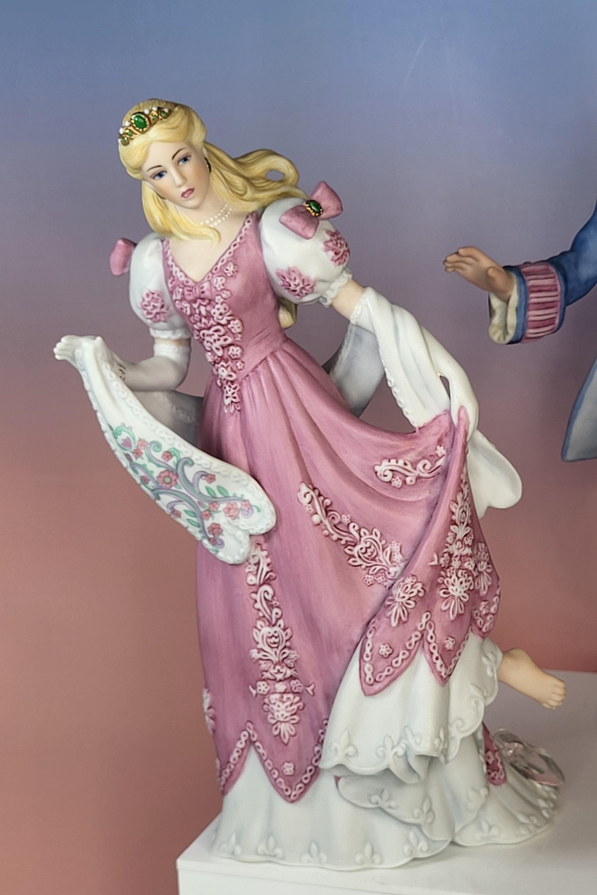 Rare! Lenox Disney Cinderella & Prince Charming Figurine Set view 2