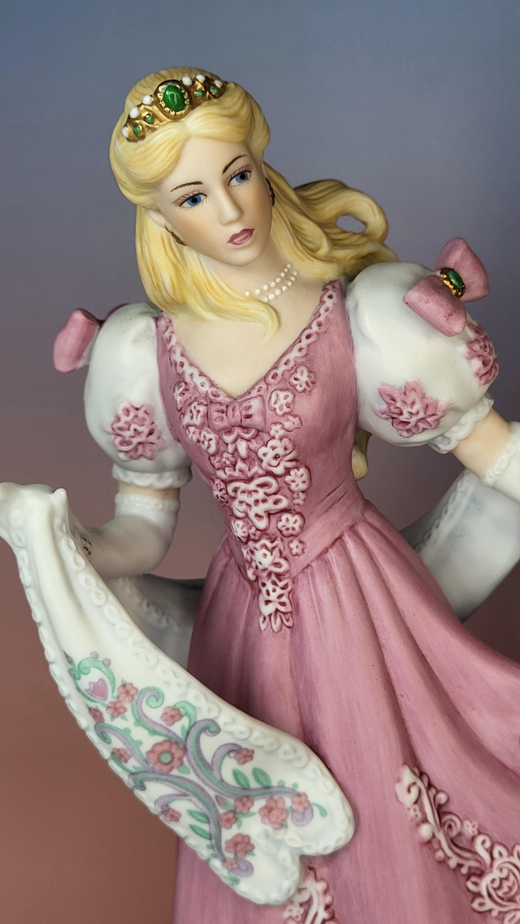 Rare! Lenox Disney Cinderella & Prince Charming Figurine Set view 4