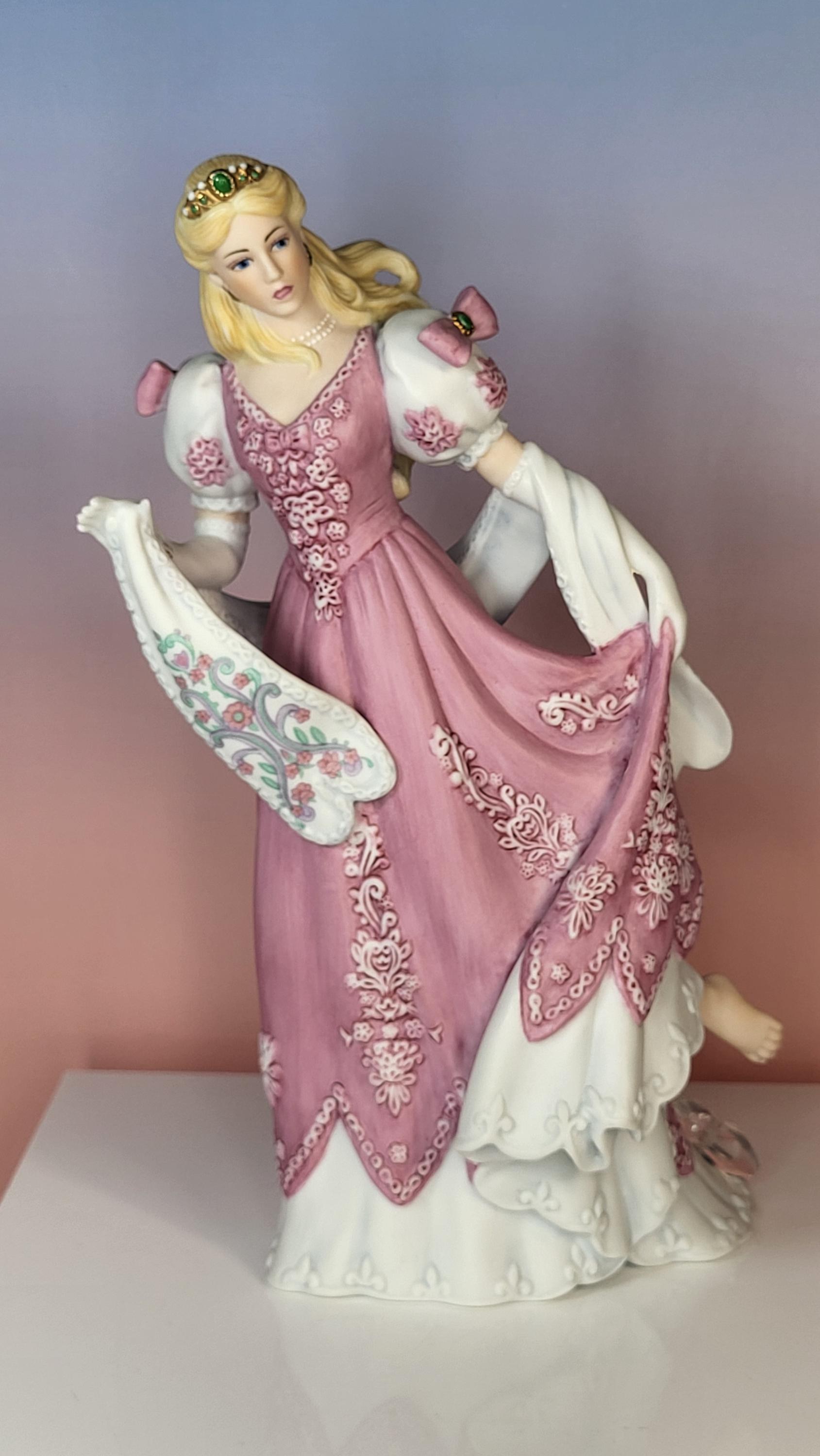 Rare! Lenox Disney Cinderella & Prince Charming Figurine Set view 9