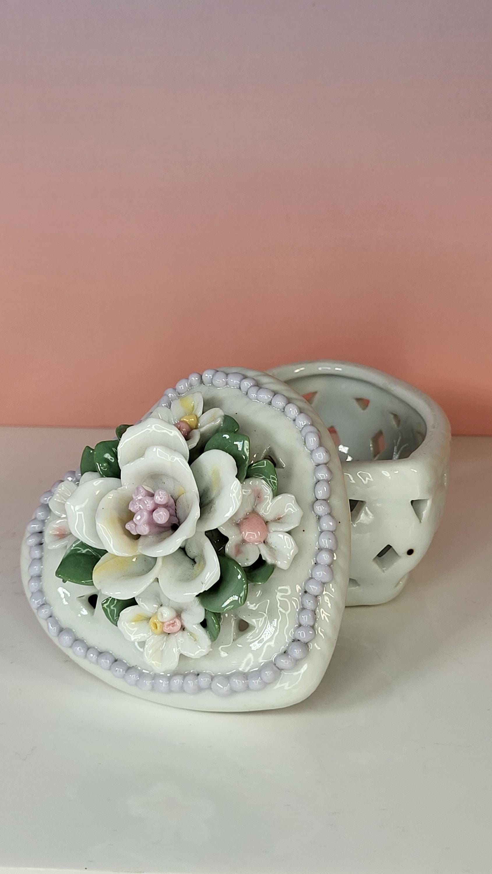 Capodimonte Style Heart Trinket Box