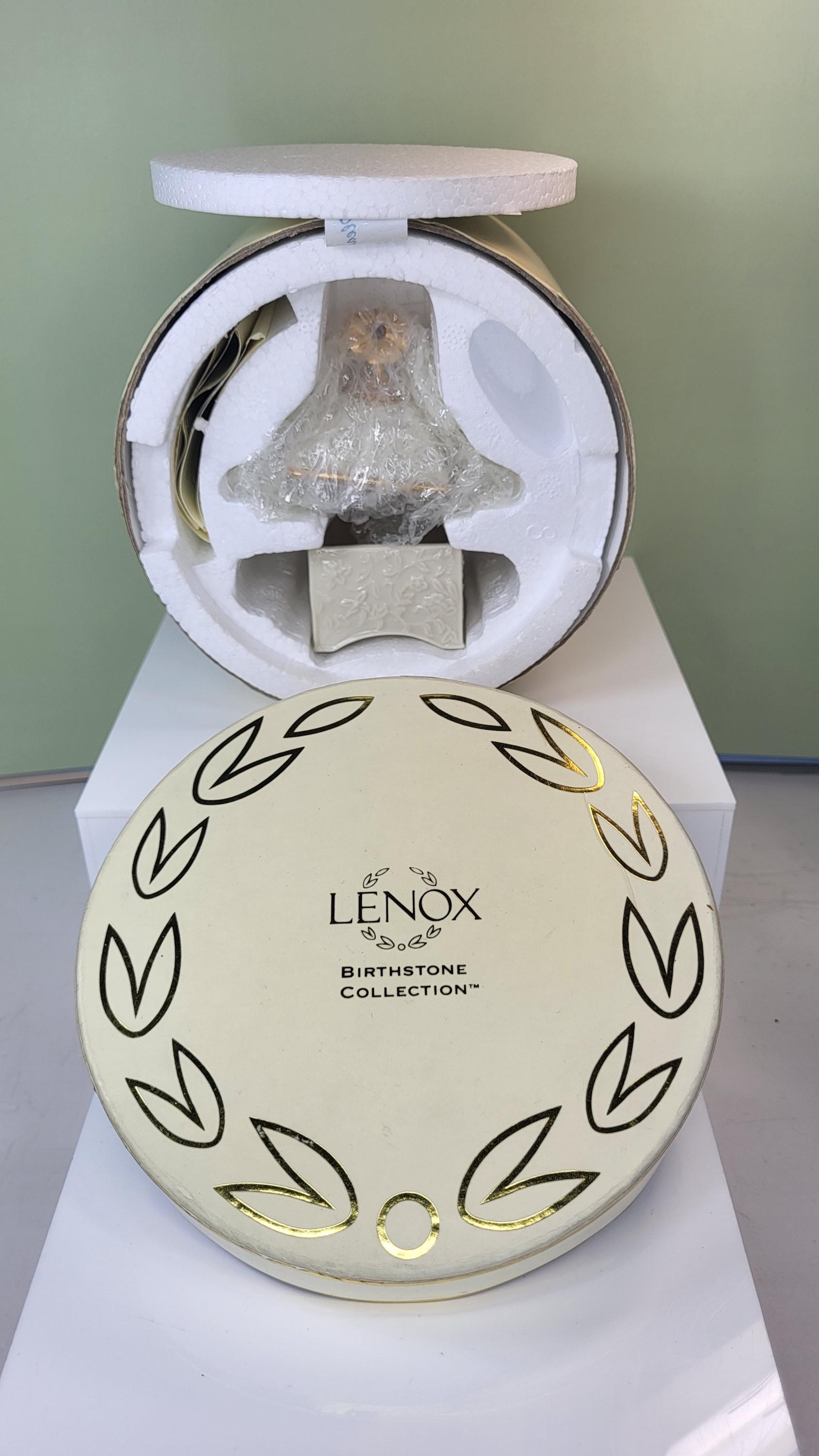 Lenox Amethyst Trinket Box: China Treasures Collection, 24K Gold view 3