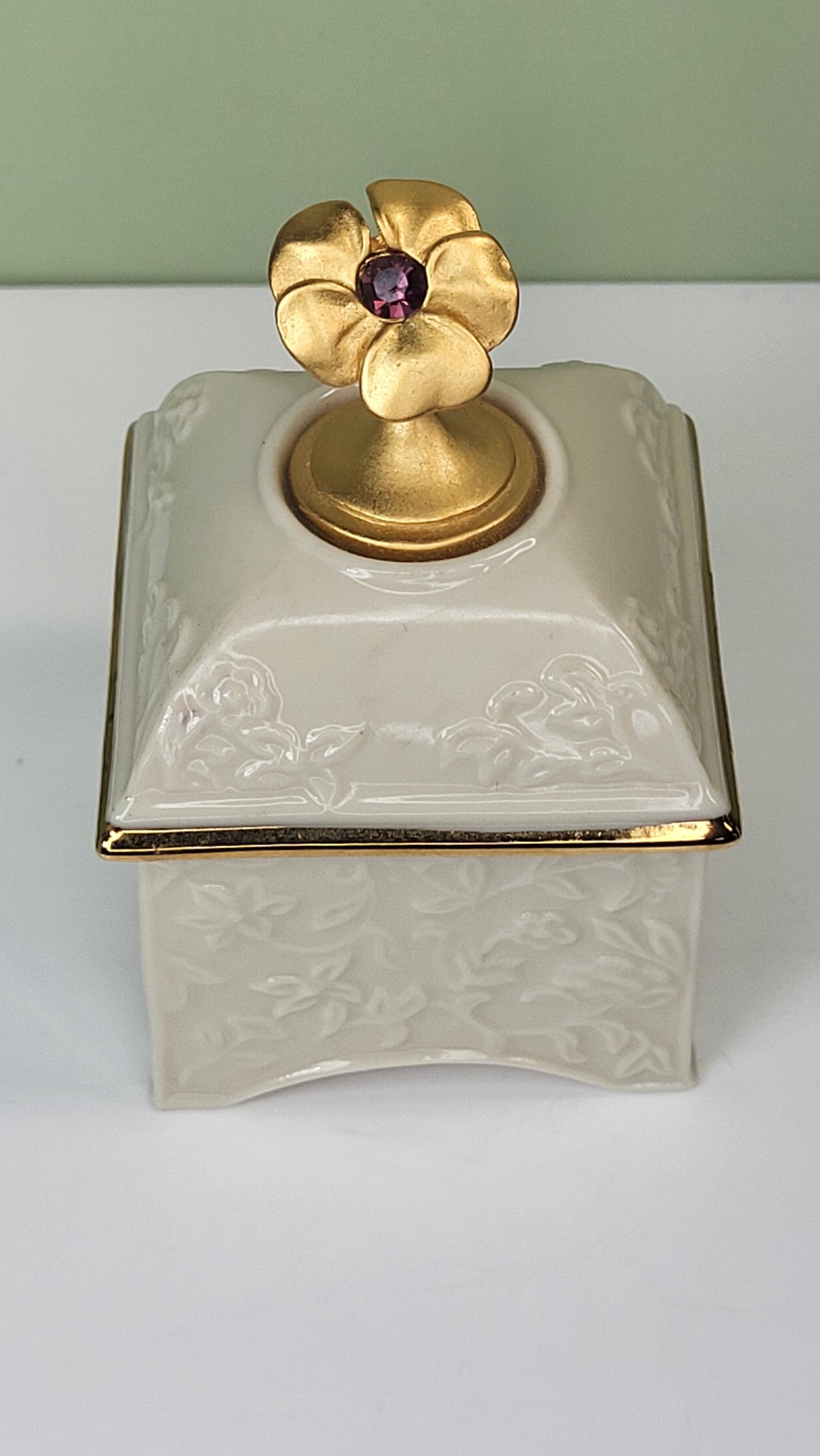 Lenox Amethyst Trinket Box: China Treasures Collection, 24K Gold view 6