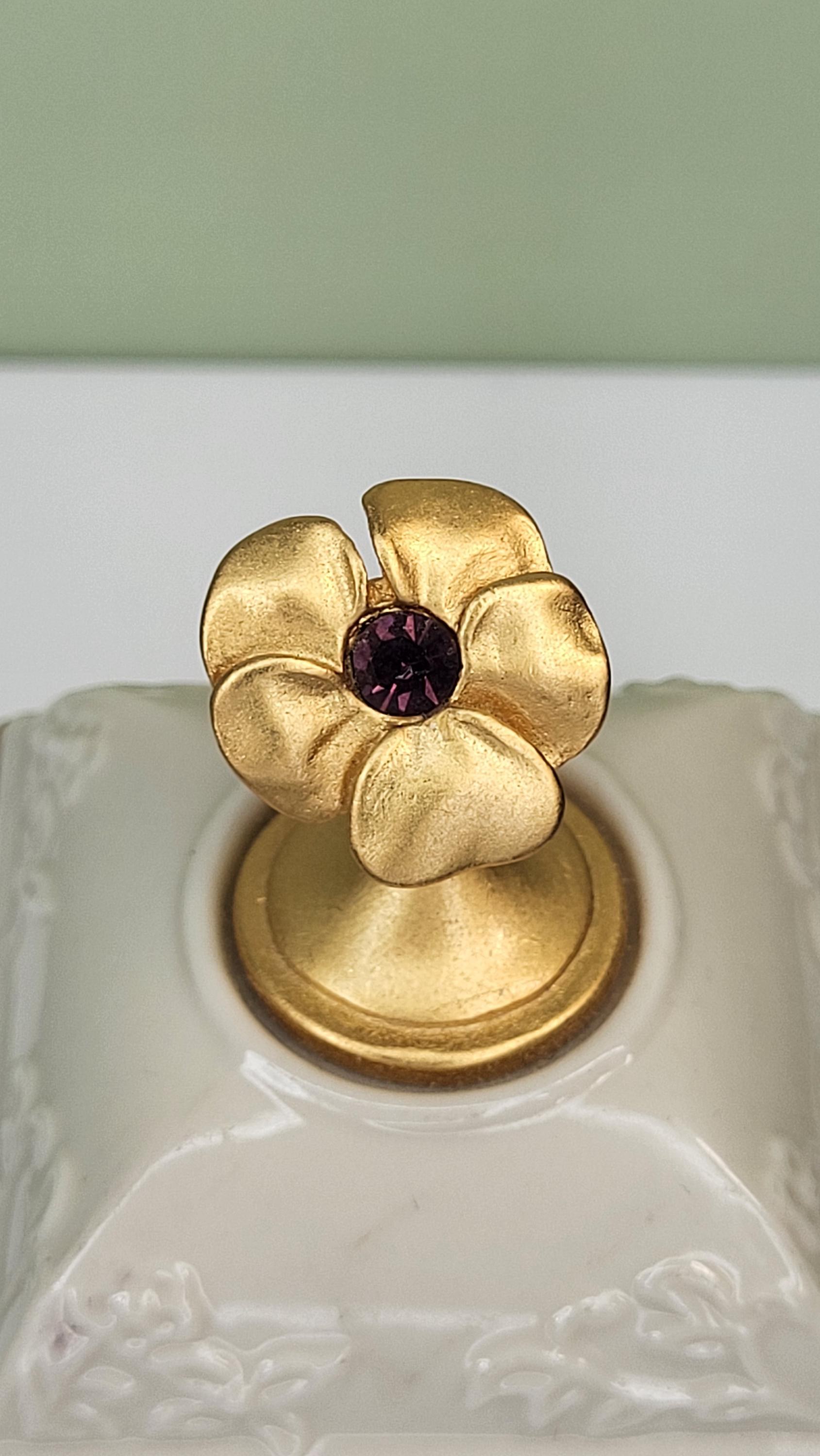 Lenox Amethyst Trinket Box: China Treasures Collection, 24K Gold view 8