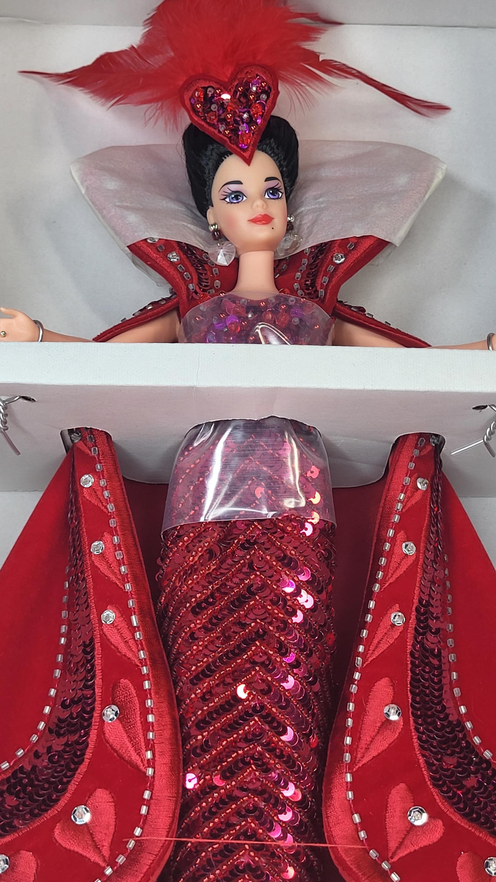 Bob Mackie Queen of Hearts Barbie, 1994 Mattel Collector Edition, NIB view 13