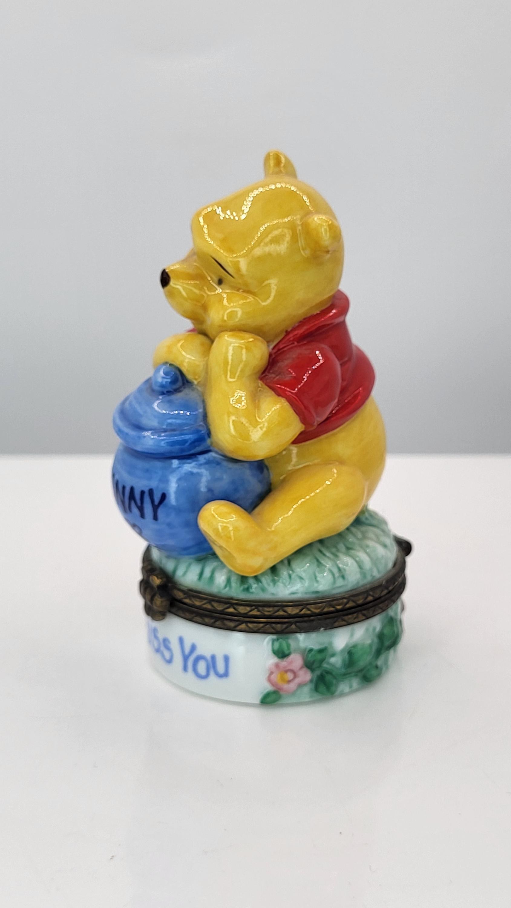 Vintage Disney Winnie the Pooh PHB Porcelain Hinged Box Figurine with Trinket view 4