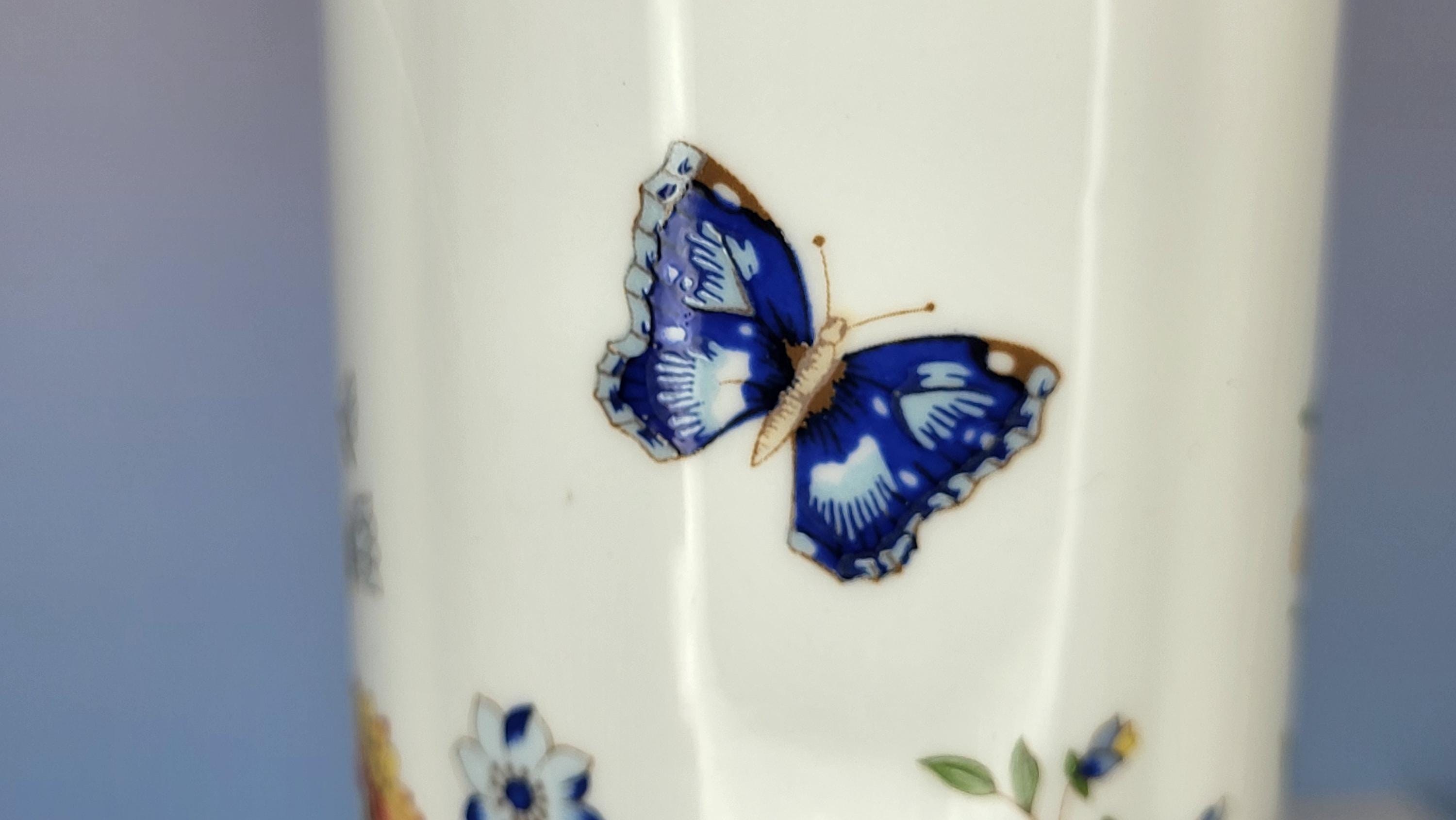 Antique Porcelain Vases: Sitzendorf, Takahashi, Aynsley 3-Piece Set view 5