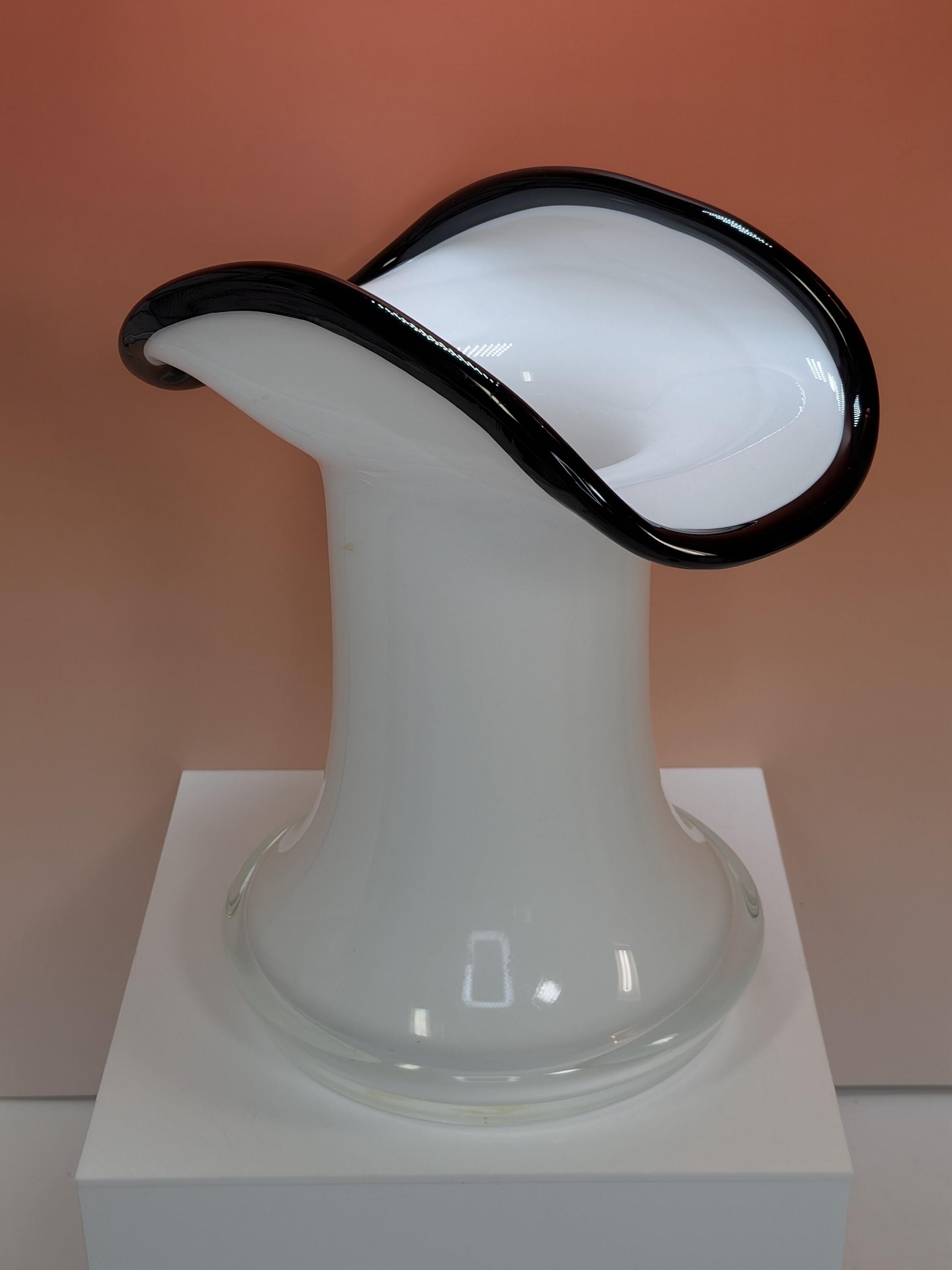 Pristine Jerzy Słuczan-Orkusz "Napoleon" Vase view 6