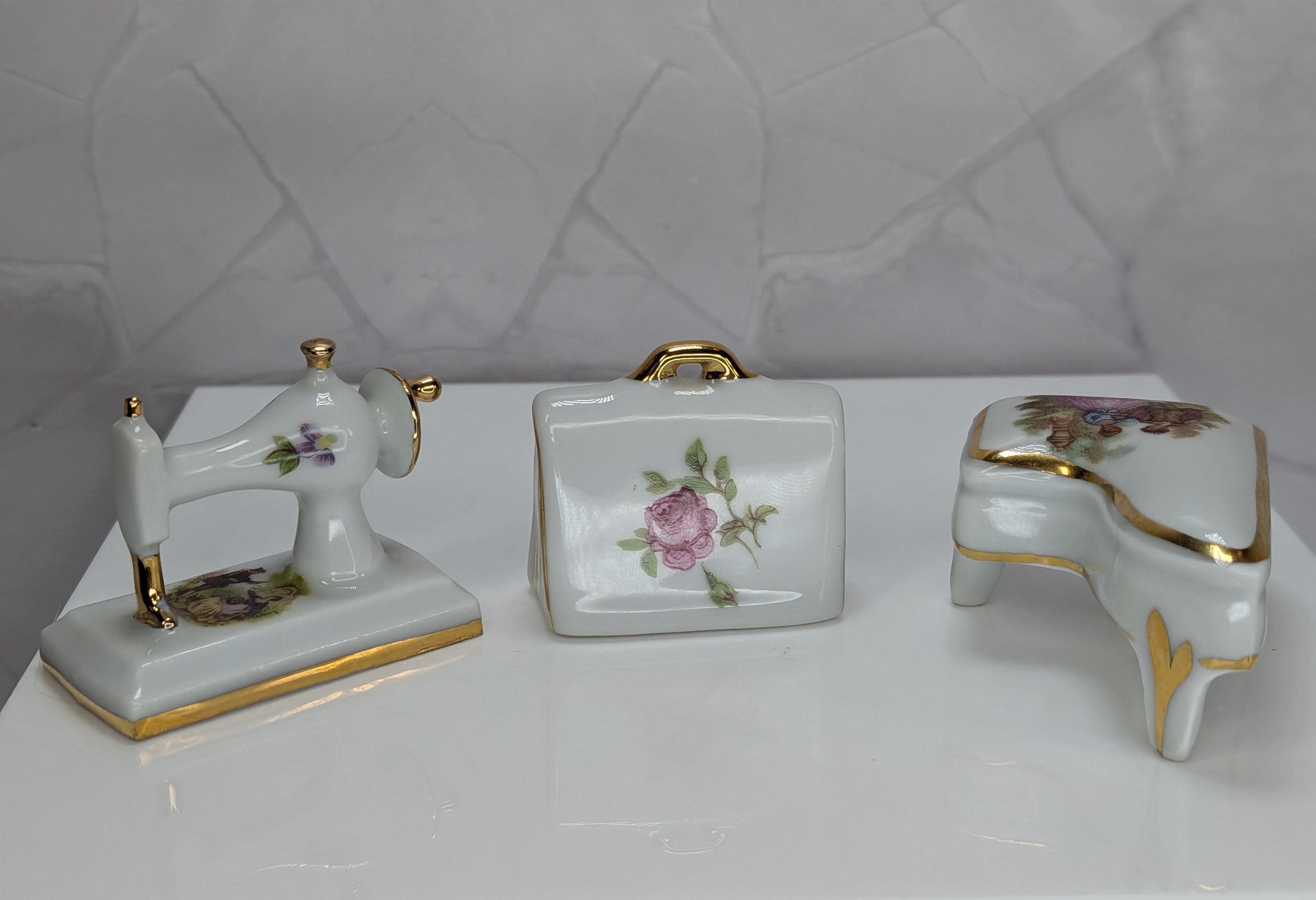 The Royal Miniature Estate: A Vintage 22-Piece Limoges France Treasure Trove! Pristine Condition view 5