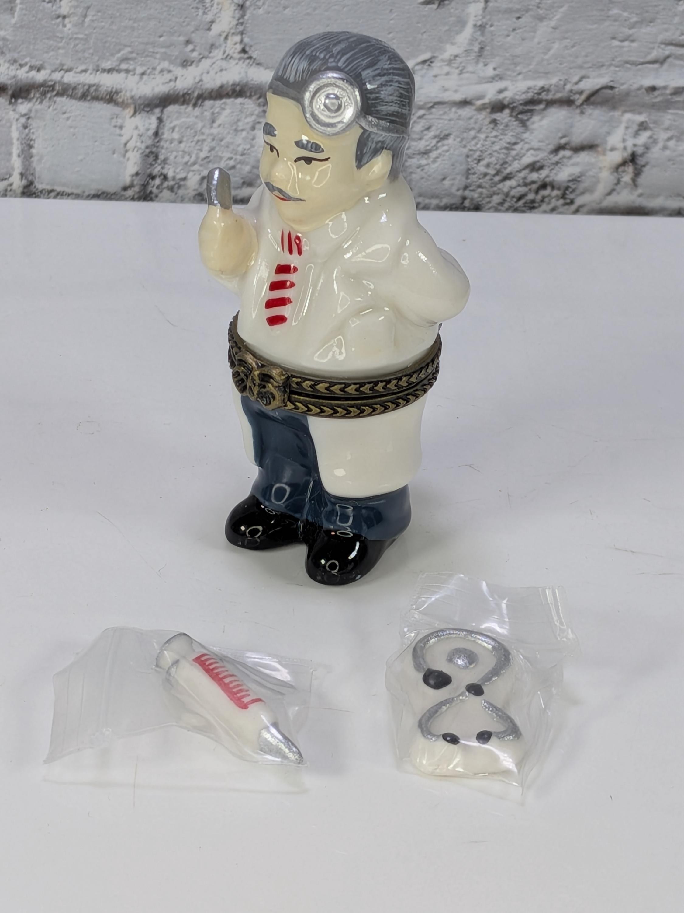 Vintage 1999 Direct Connection Doctor PHB with Syringe & Stethoscope - Like New Condition with Original Box view 3