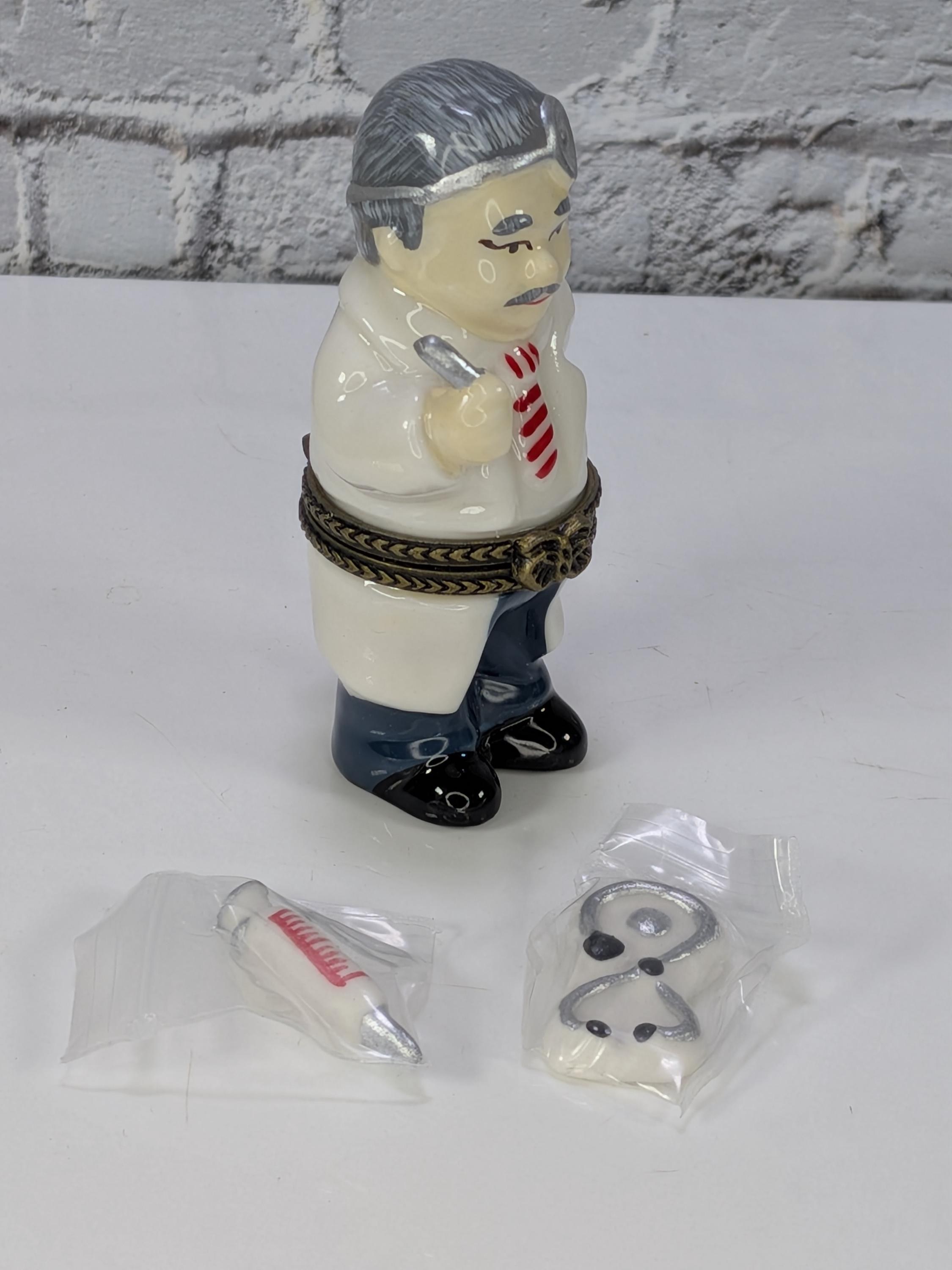 Vintage 1999 Direct Connection Doctor PHB with Syringe & Stethoscope - Like New Condition with Original Box view 4